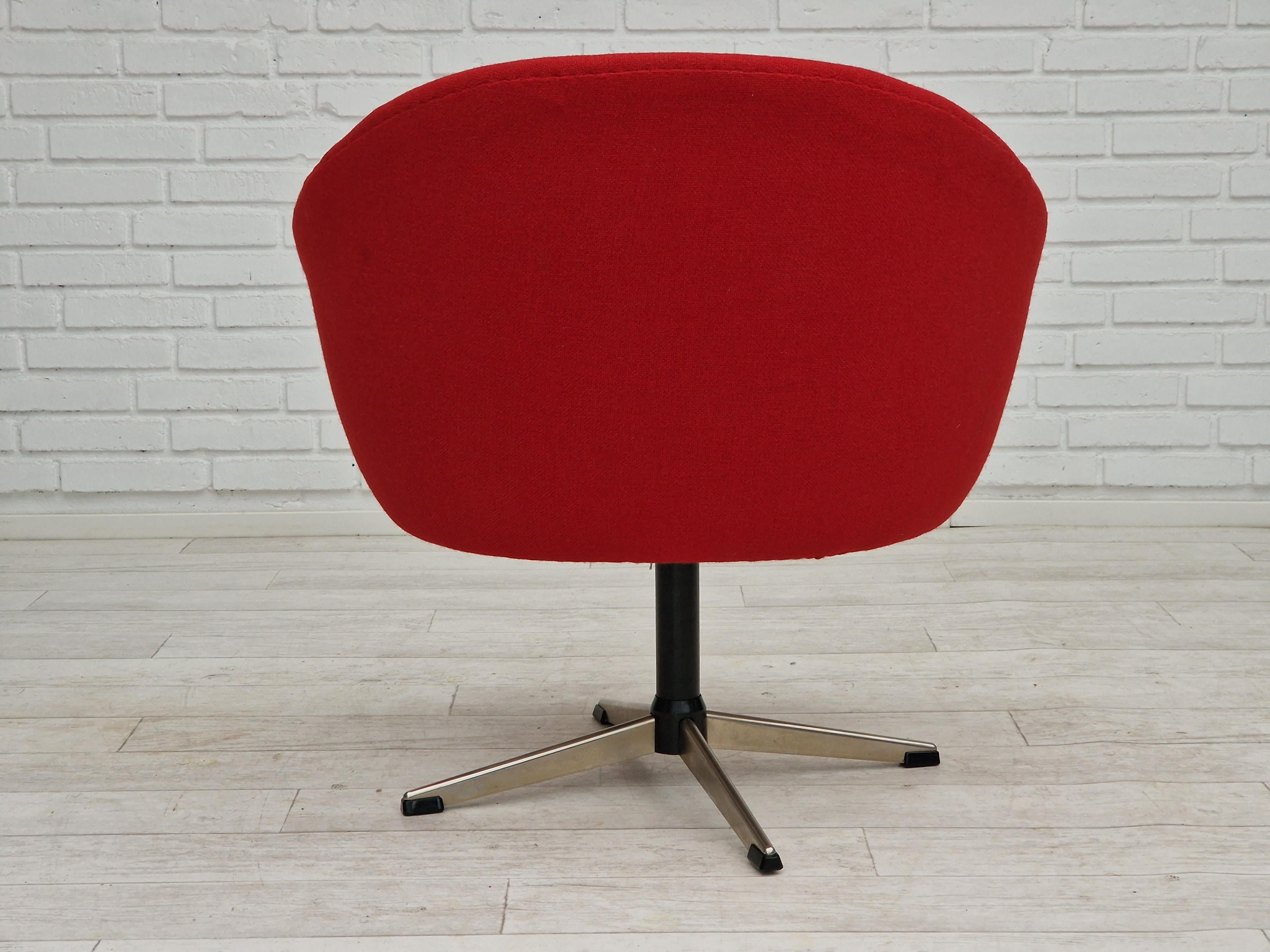 Swedish 1960s, Scandinavian Design by Karl Eric Klote, Swivel Lounge Chair, Wool For Sale