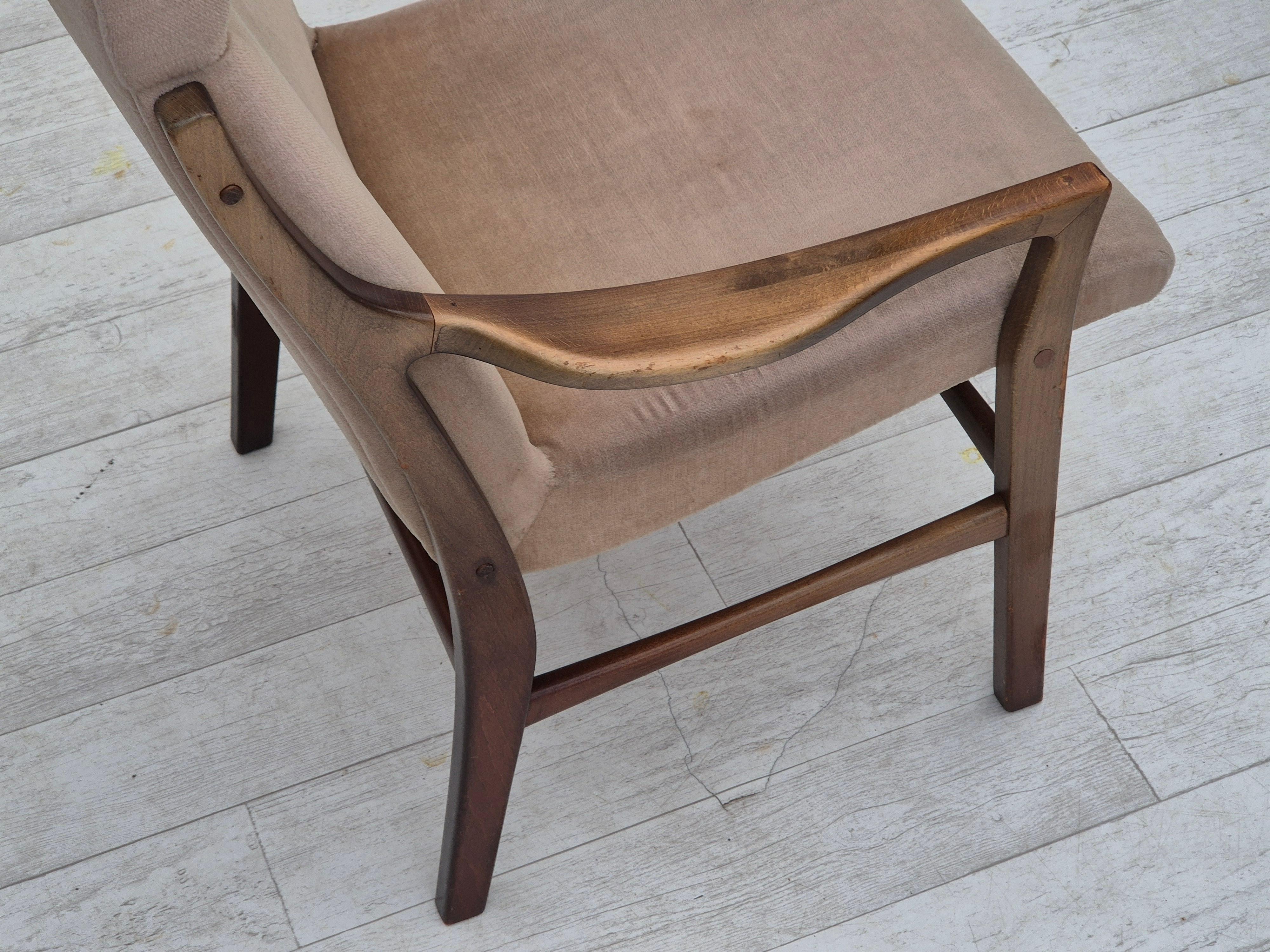 Fauteuil à dossier haut, design scandinave, état d'origine, années 1960 en vente 3