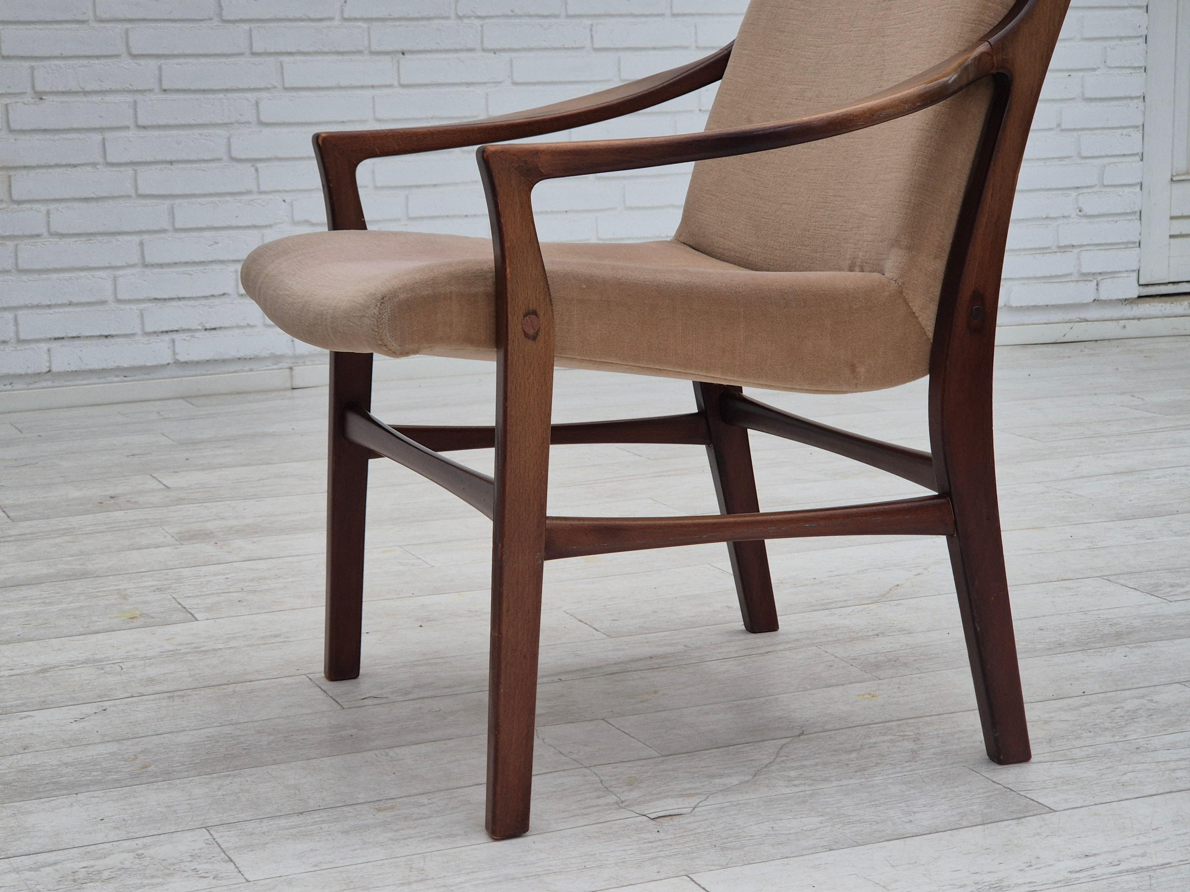 Fauteuil à dossier haut, design scandinave, état d'origine, années 1960 en vente 5