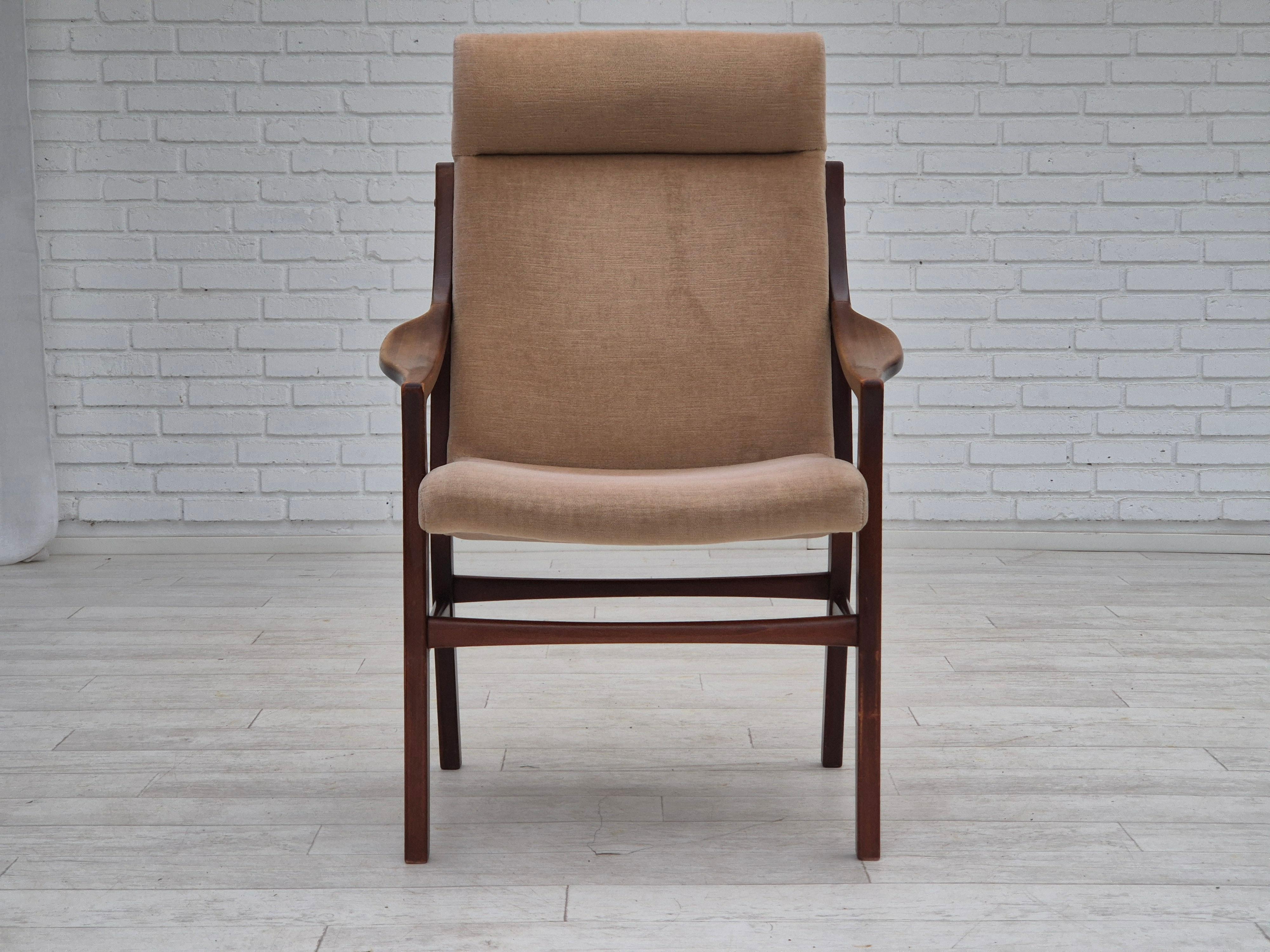 Scandinave moderne Fauteuil à dossier haut, design scandinave, état d'origine, années 1960 en vente