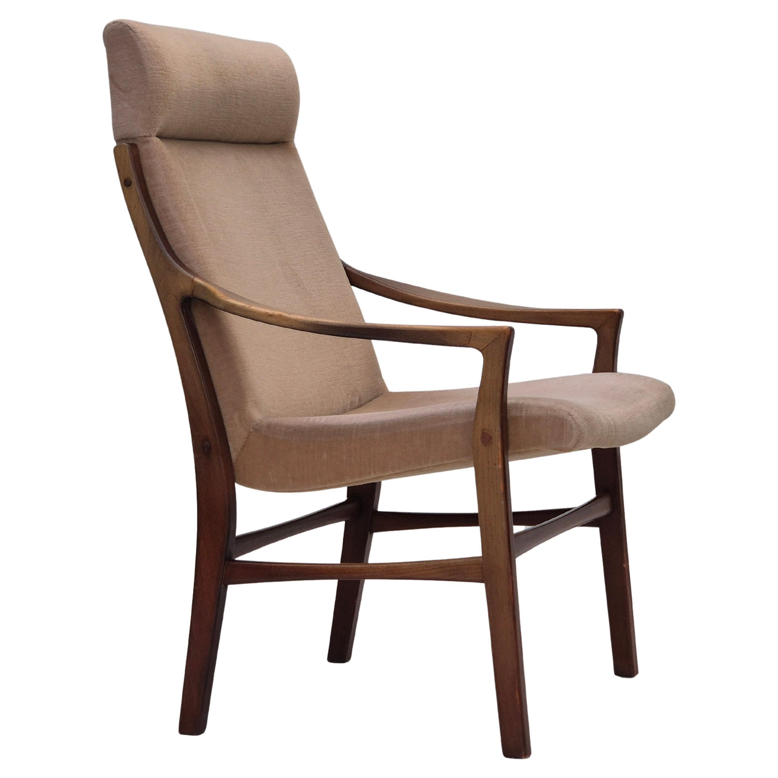Años 60, diseño escandinavo, sillón de respaldo alto, estado original.