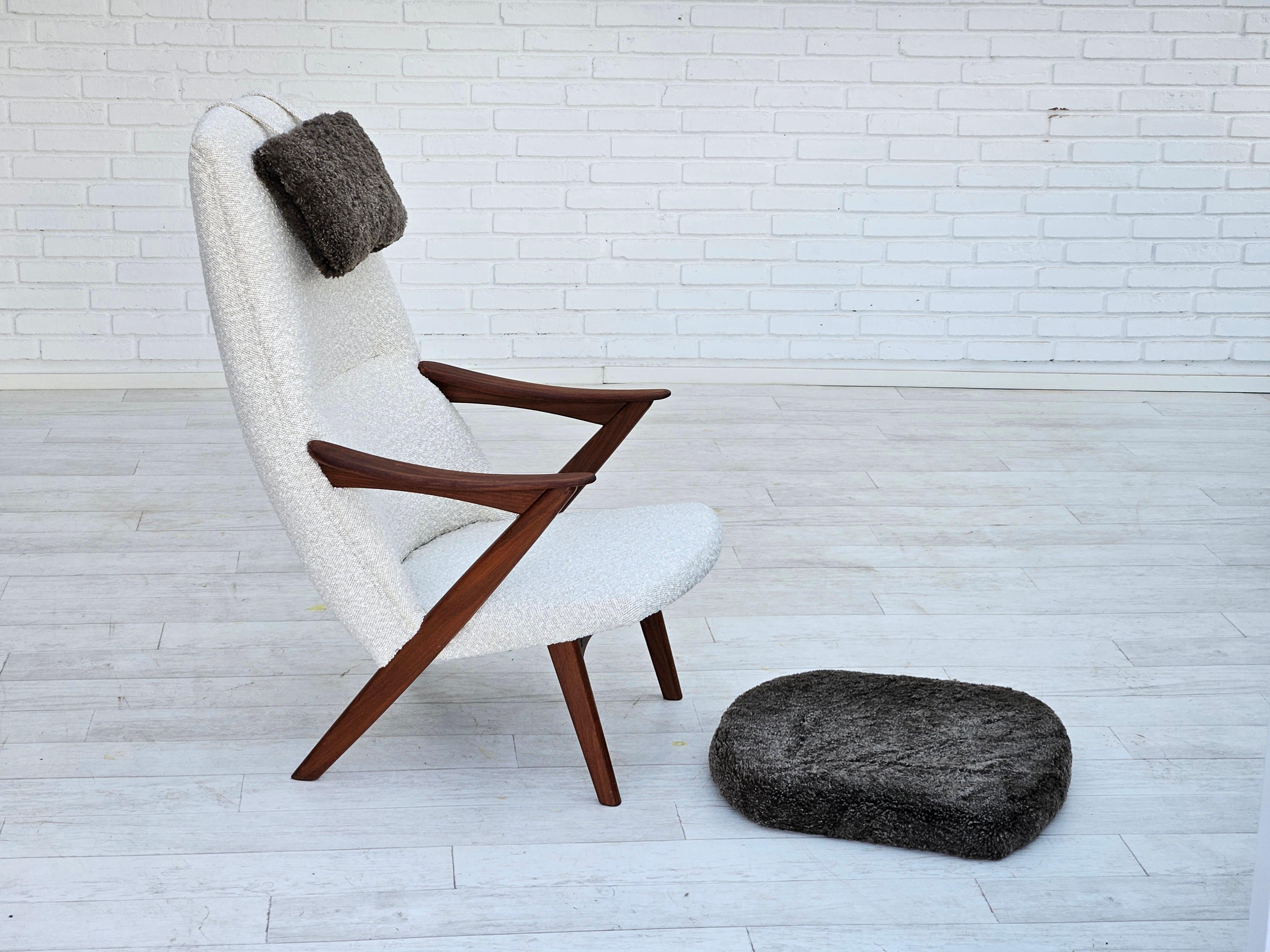 1960er Jahre, skandinavisches Design, neu gepolsterter Sessel, Möbelstoff, Schafsleder. im Angebot 11