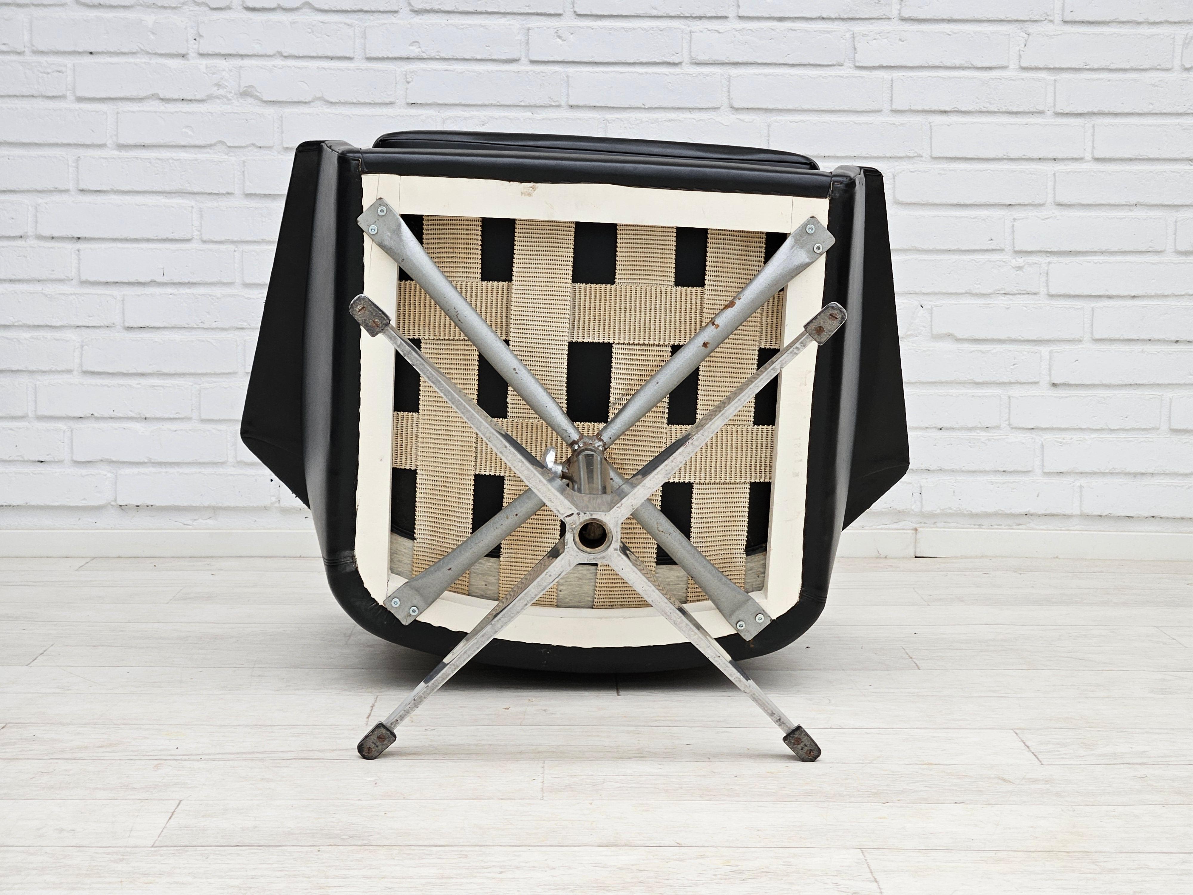 1960s, scandinavian design, swivel chair, original condition, artificial leather For Sale 9