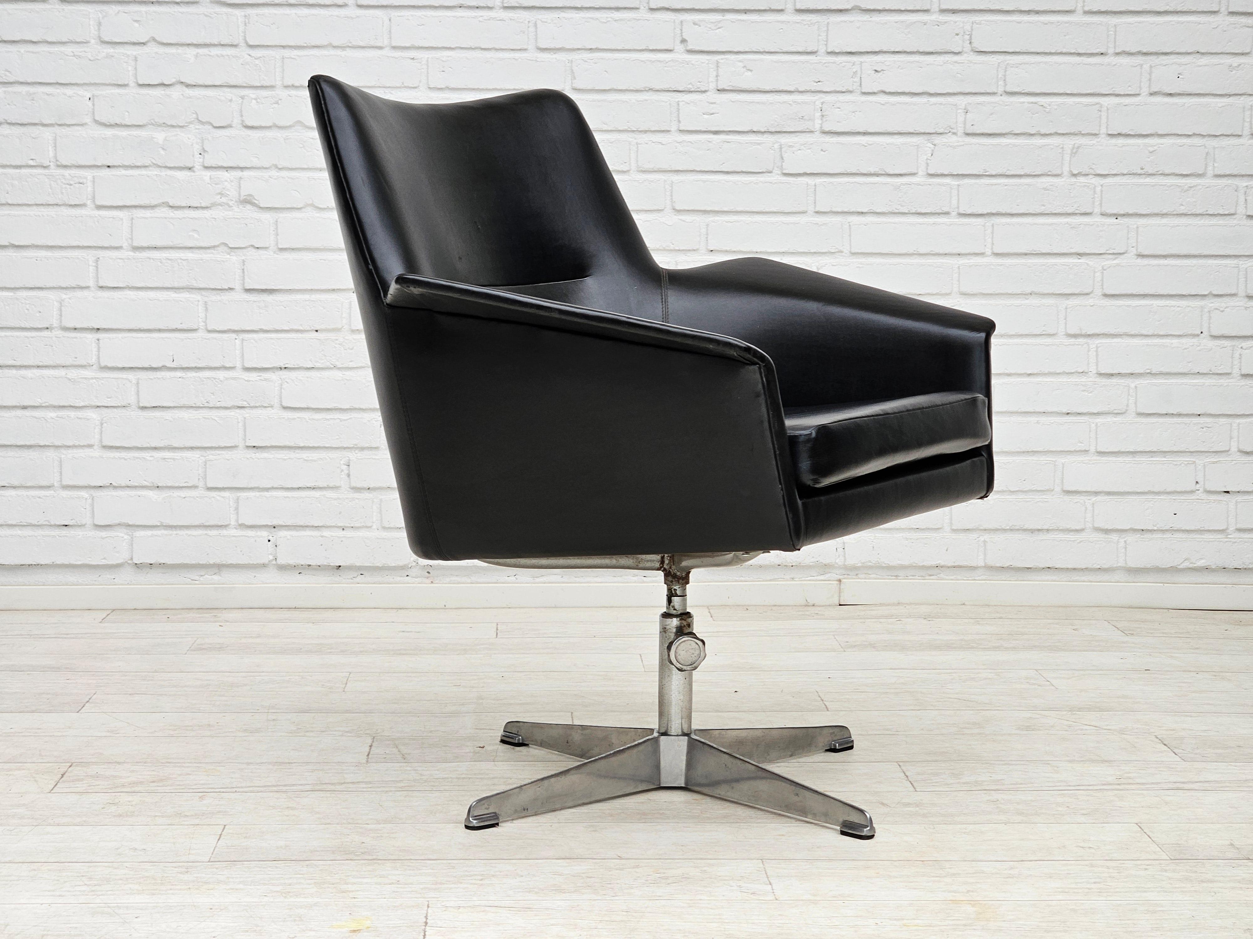 Mid-20th Century 1960s, scandinavian design, swivel chair, original condition, artificial leather For Sale