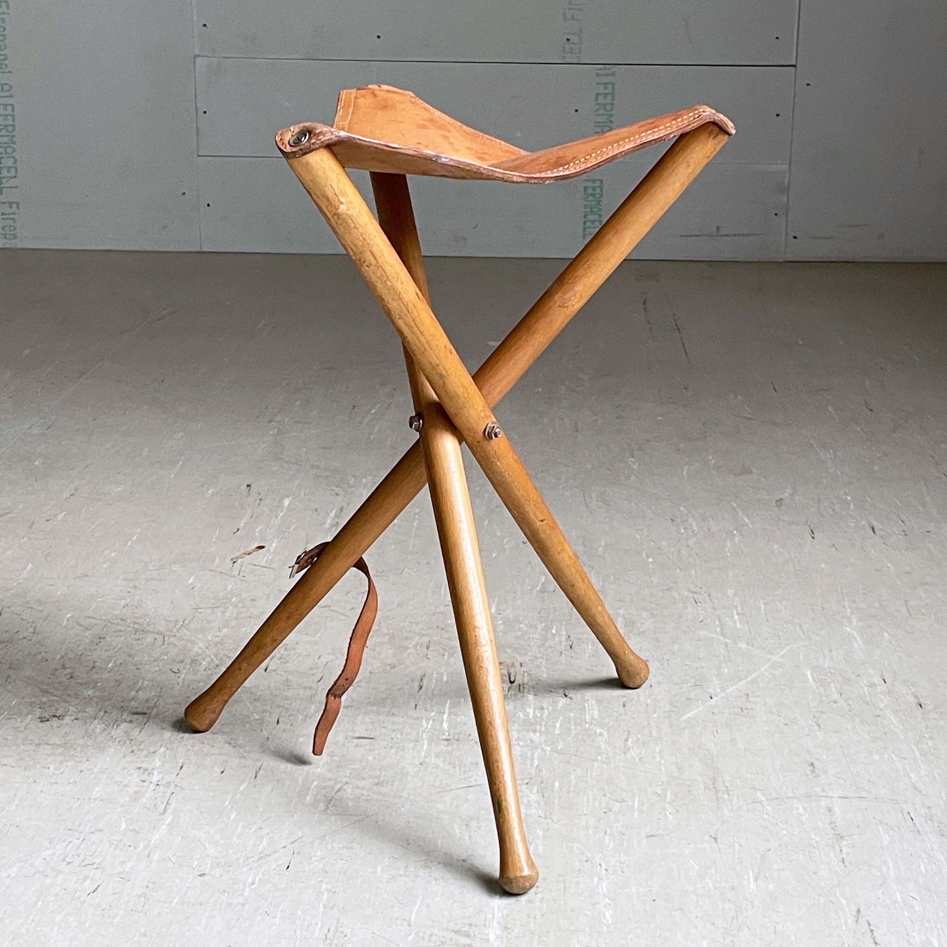 1960er Jahre Skandinavischer Safari-Hocker im Angebot 7