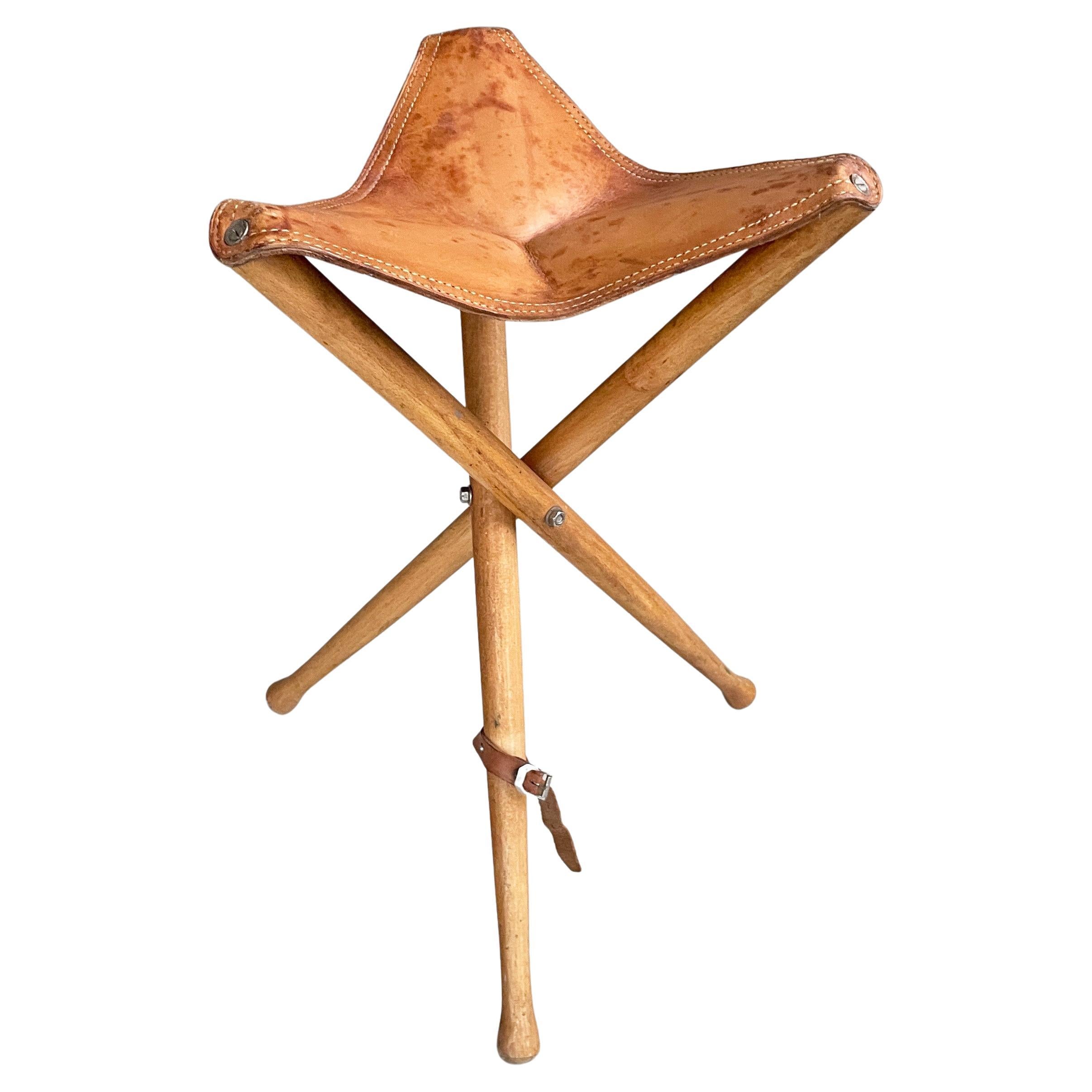 1960er Jahre Skandinavischer Safari-Hocker im Angebot
