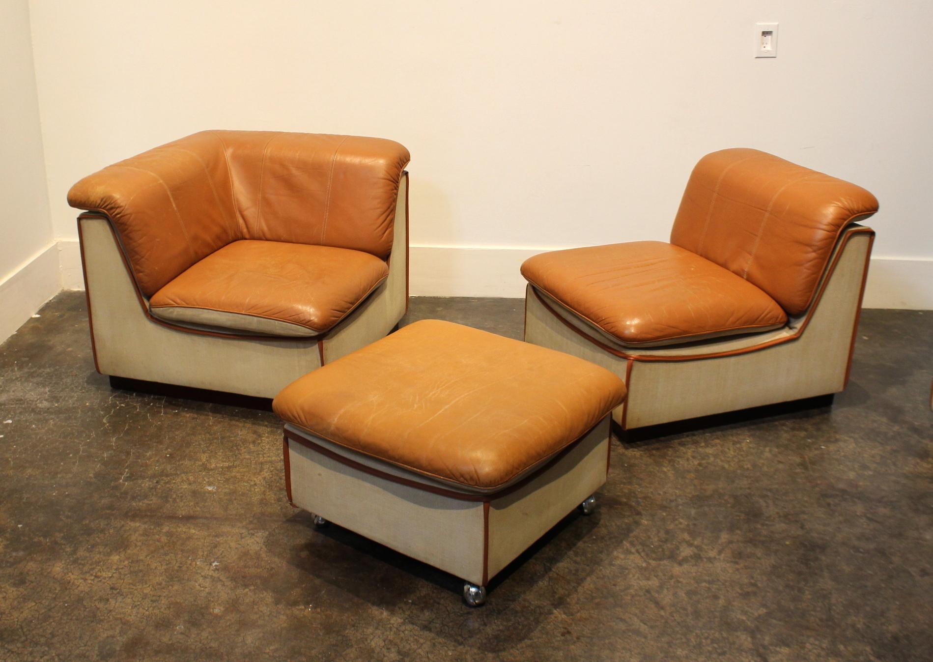 20th Century 1960s Scandinavian Leather and Linen Modular Sectional Sofa For Sale