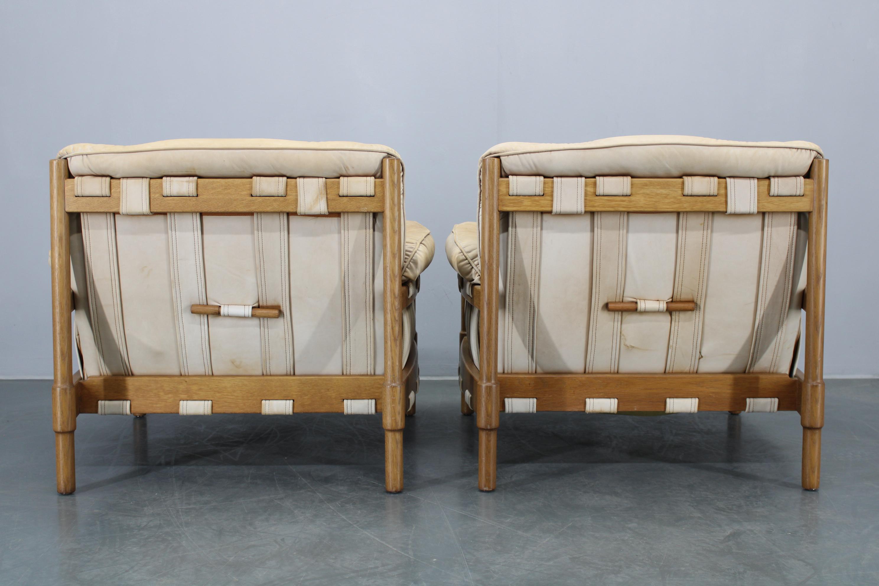 1960s Scandinavian Living Room Set of Sofa and Armchairs in Leather Uphostestery 3
