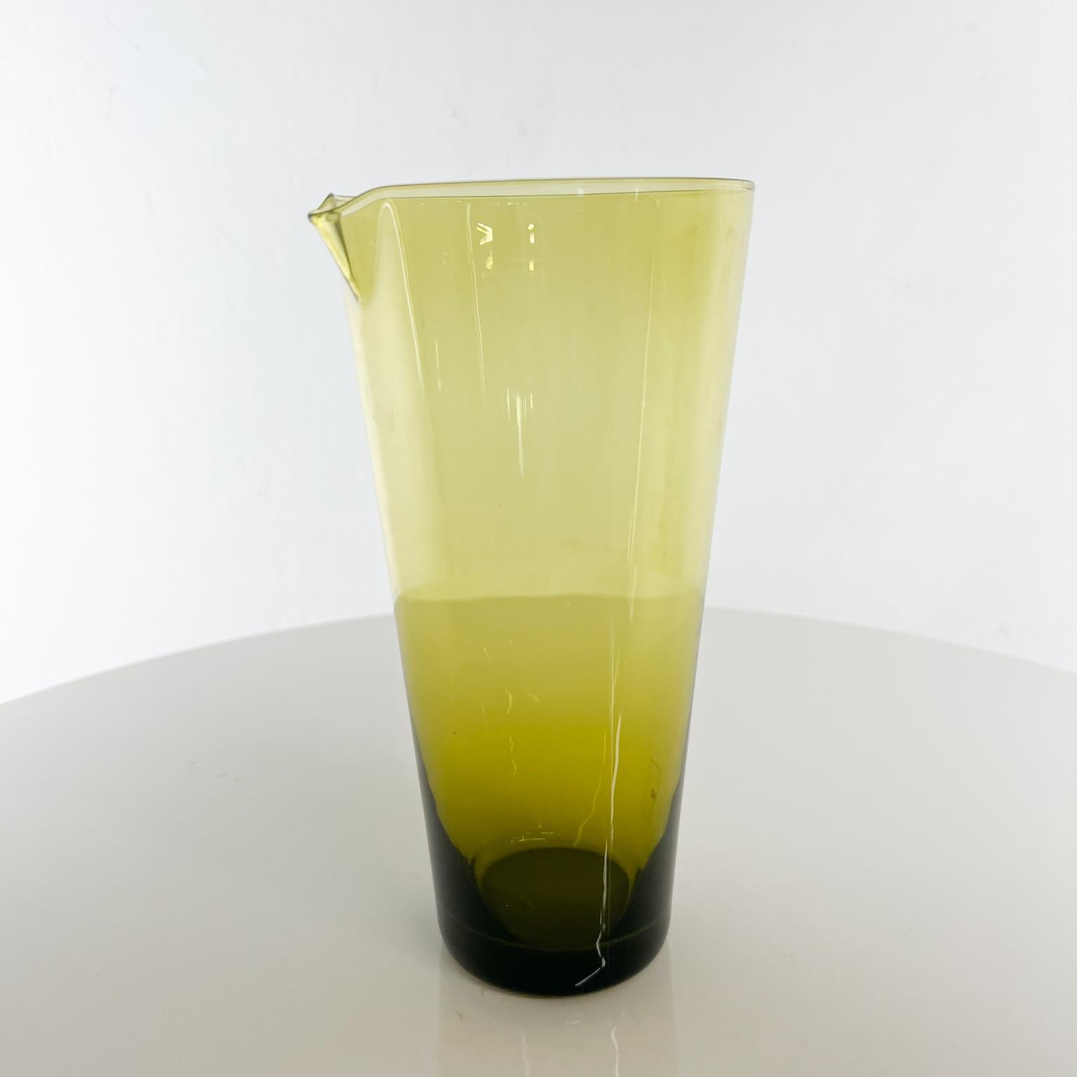 1960s Scandinavian Modern Juice Carafe Green Glass Iittala Finland For Sale 4