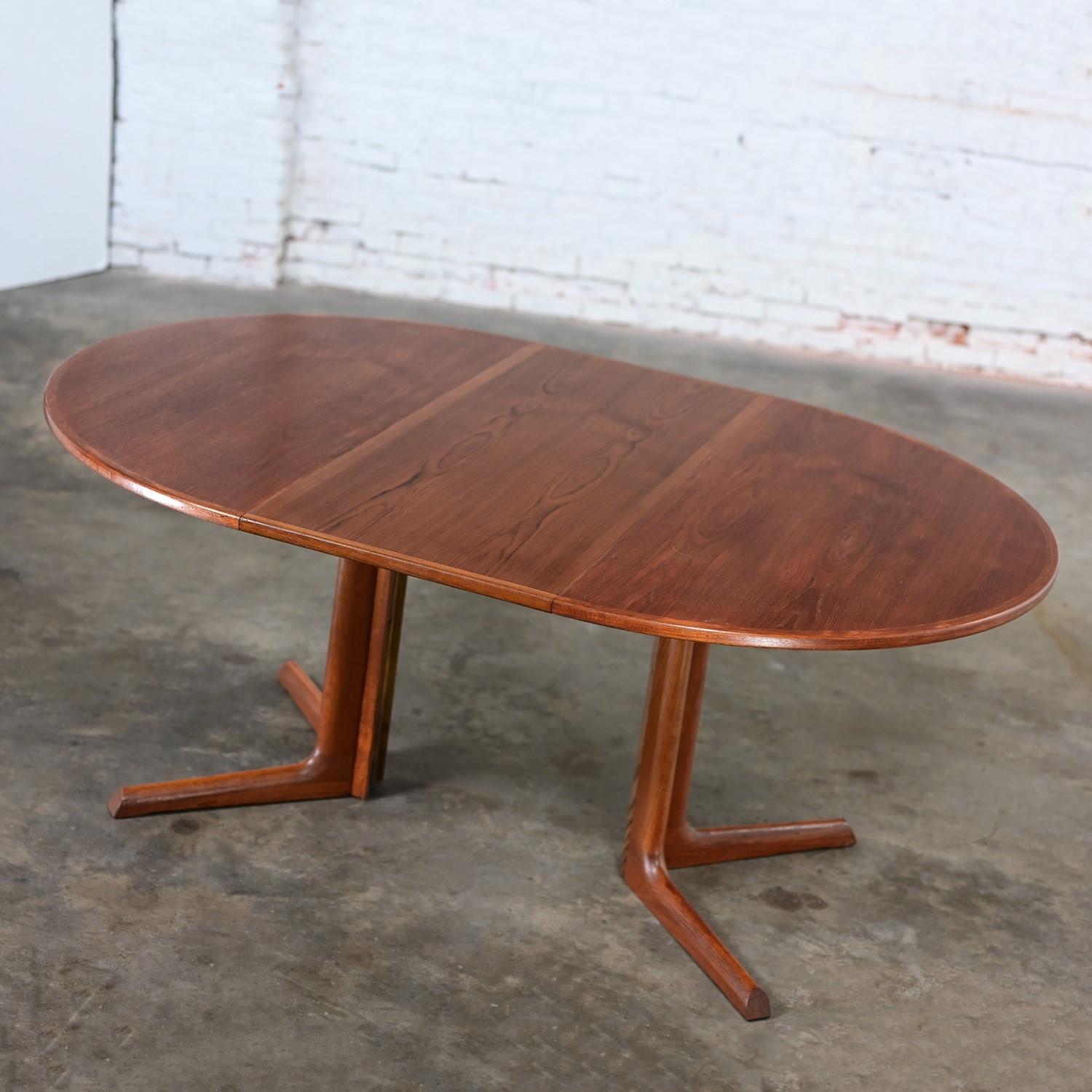 1960er Jahre Skandinavische Moderne Gudme Mobelfabrik Teakholz Ausziehbarer Esstisch im Angebot 6