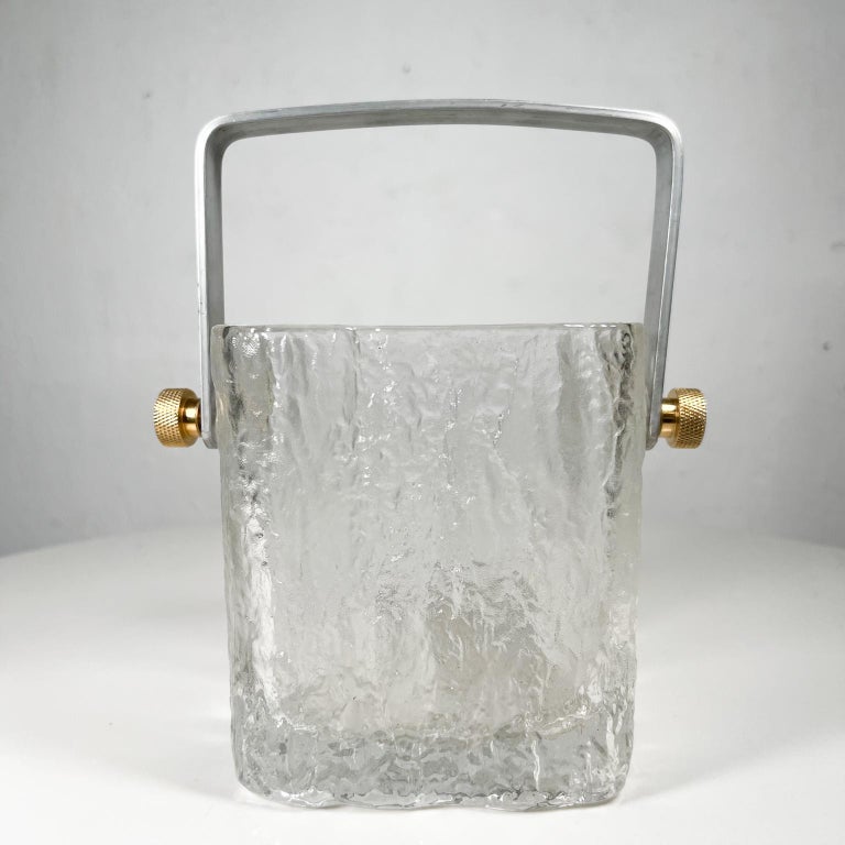 1960s Scandinavian Modern Ice Bucket Crystal Art Glass Brass & Aluminum Handle In Good Condition For Sale In National City, CA