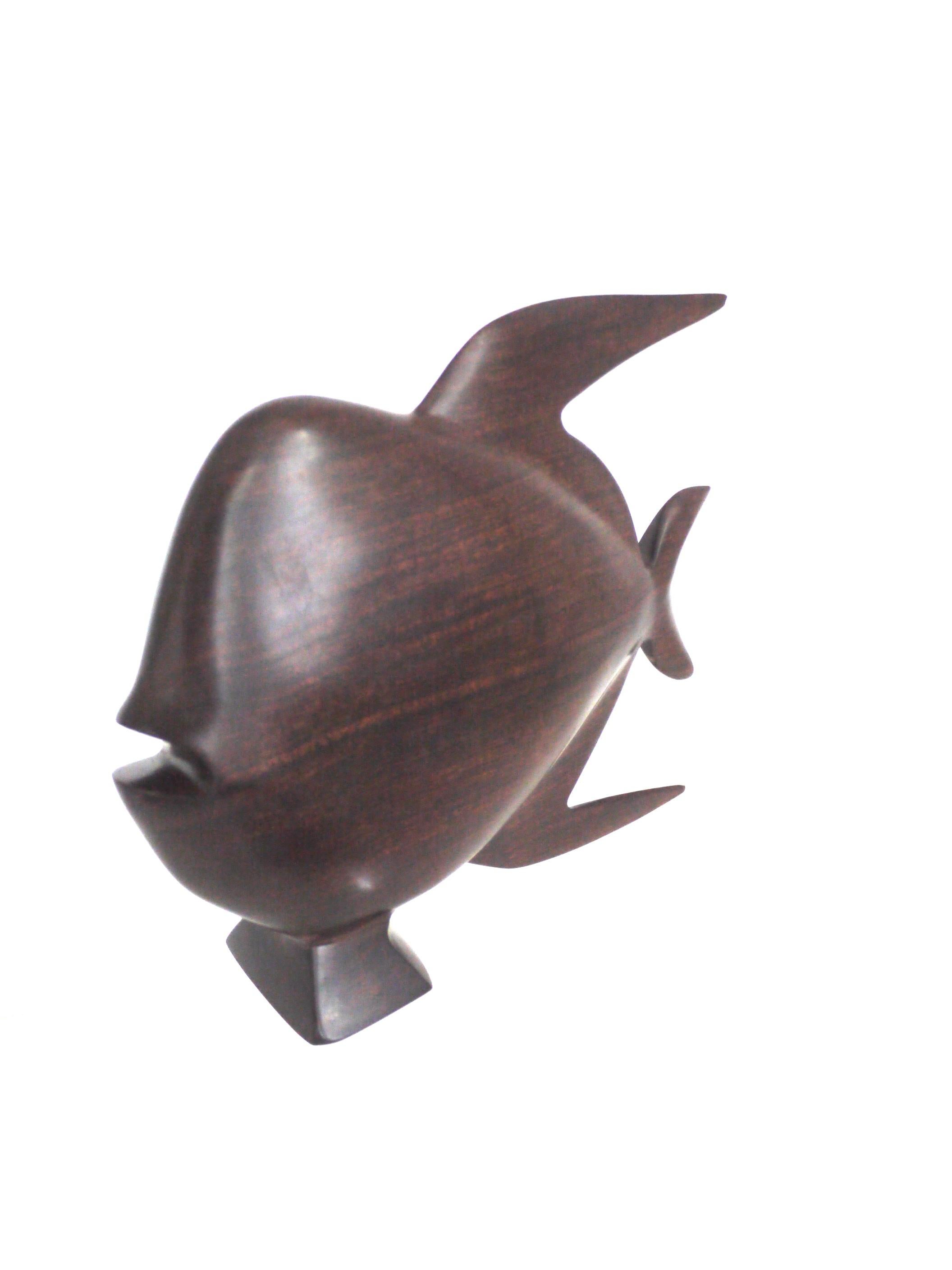 1960s Scandinavian Modern Ironwood/Rosewood Sculpture of a Fish, Late 1950s im Zustand „Gut“ im Angebot in Halstead, GB