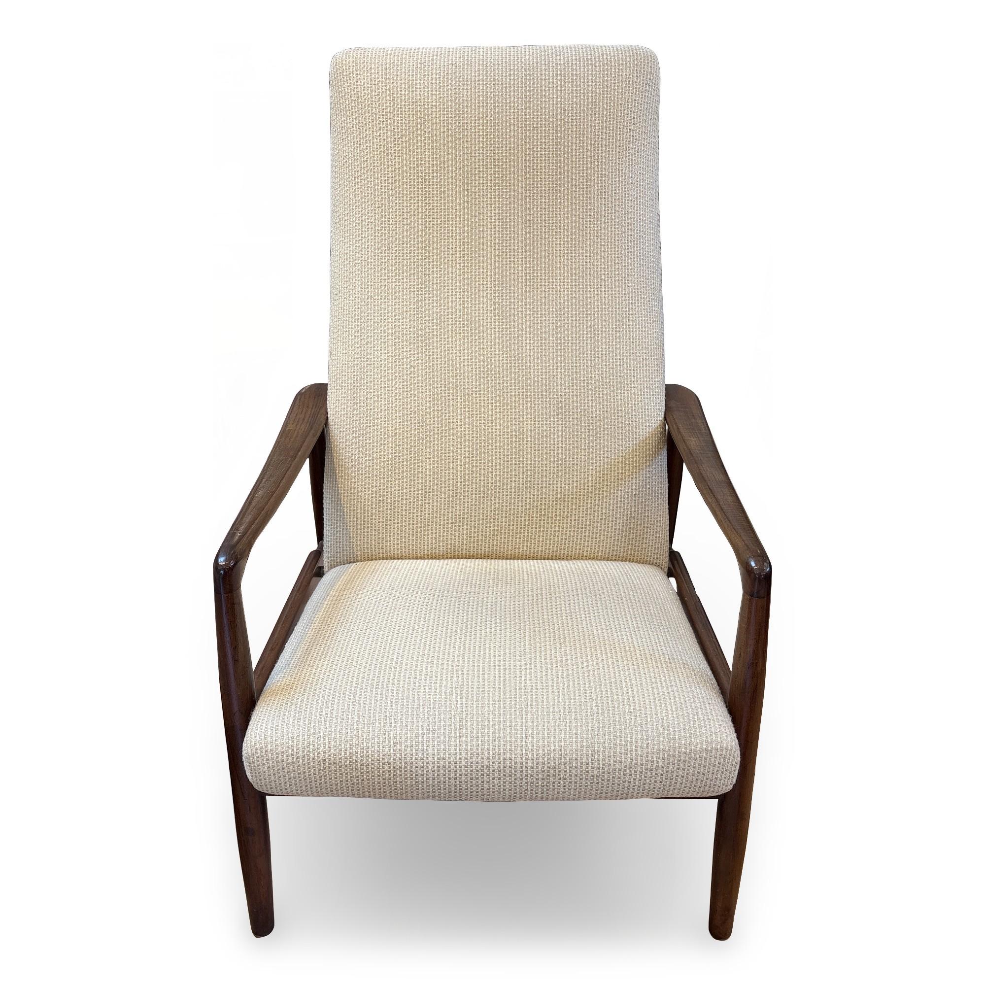 The Modern Scandinavian 1960s Liegesessel mit Ottomane im Zustand „Gut“ im Angebot in Sacramento, CA