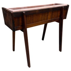 1960s Jardinière Scandinave Bois de Rose Brésilien Danemark