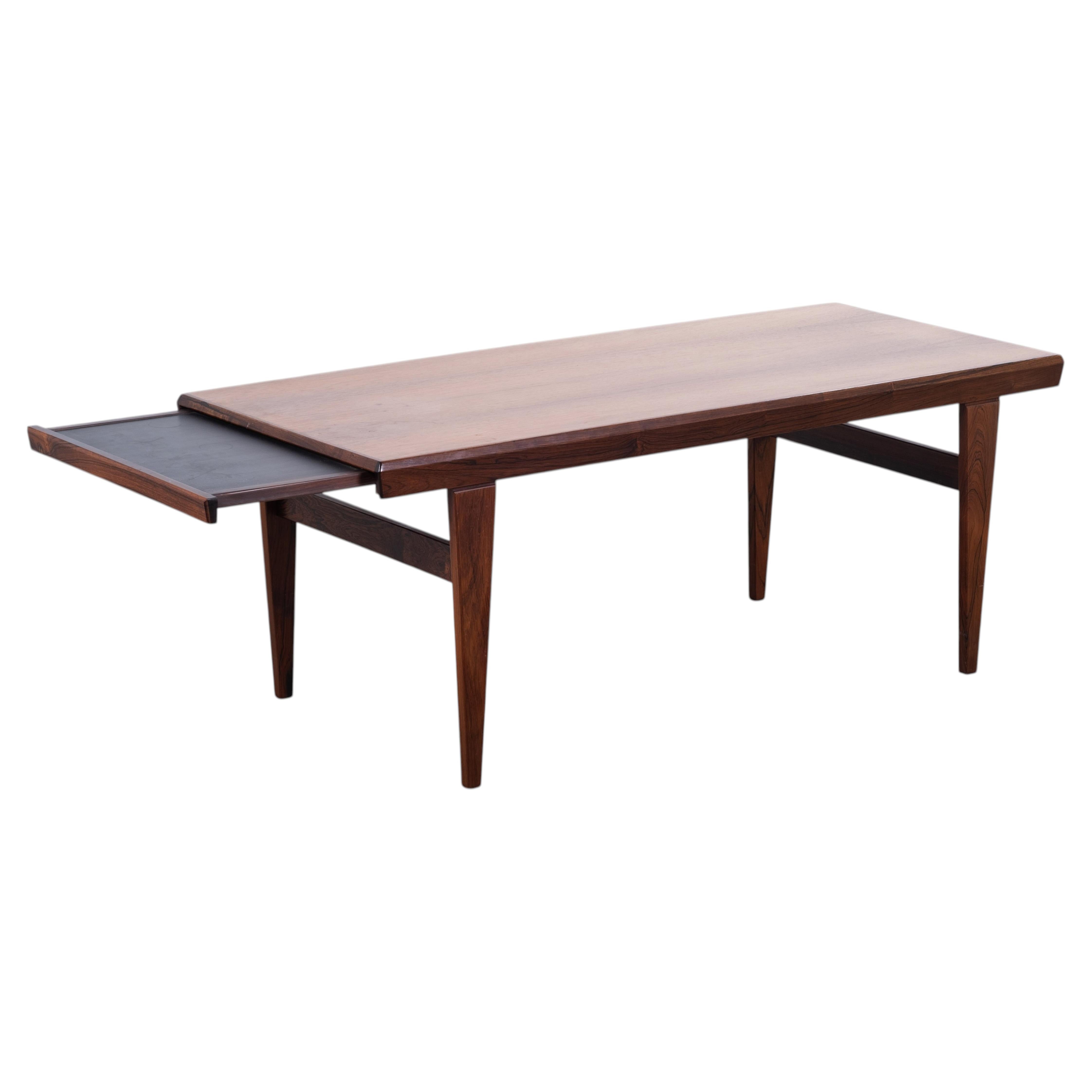 1960s Scandinavian Rosewood Coffee Table with Pull-Out Formica Extension For Sale