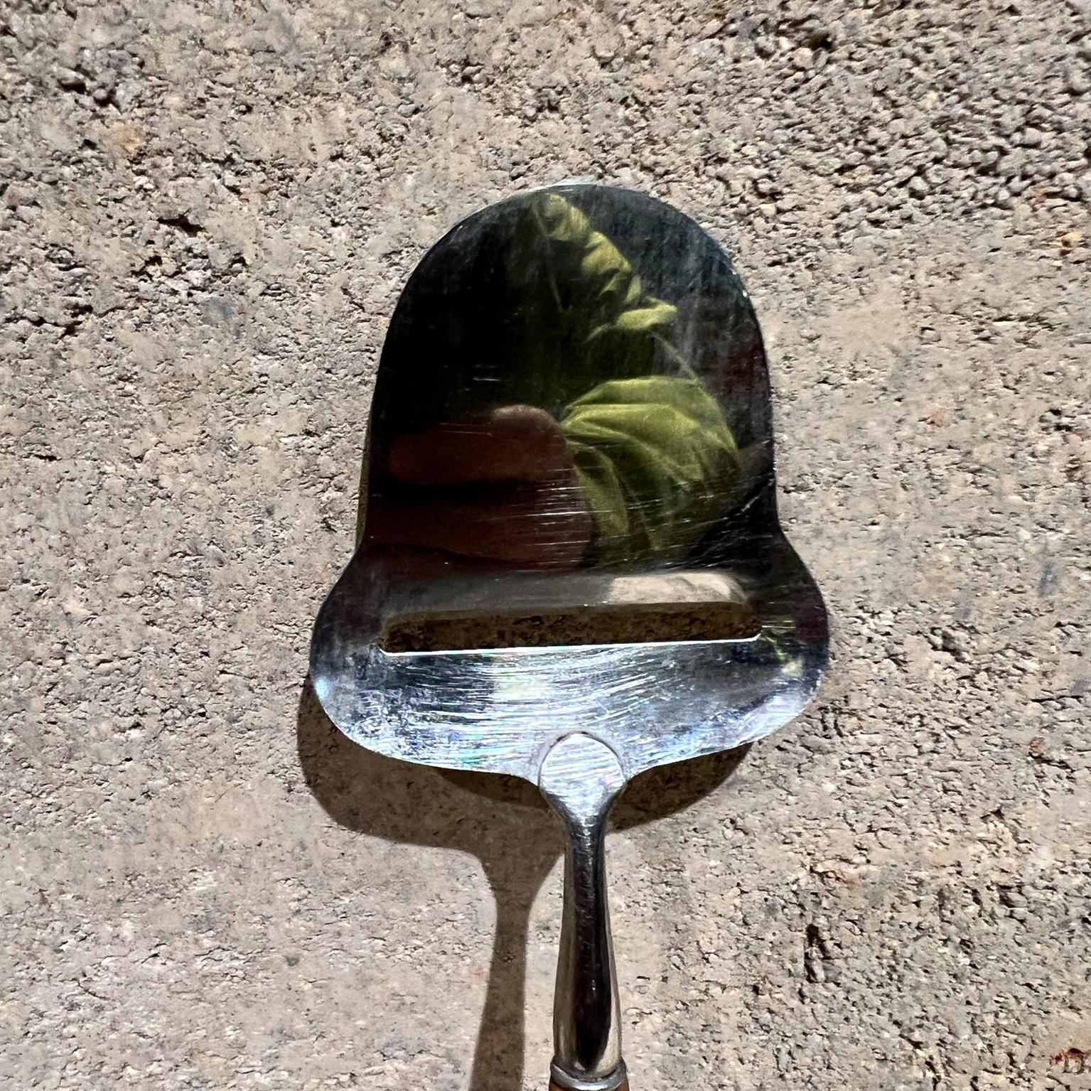1960s Scandinavian Sculptural Cheese Slicer Spar Norway For Sale 4