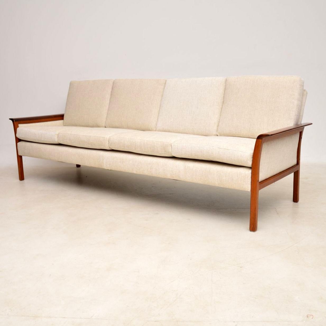Mid-Century Modern 1960s Scandinavian Sofa by Knut Saeter for Vatne Mobler