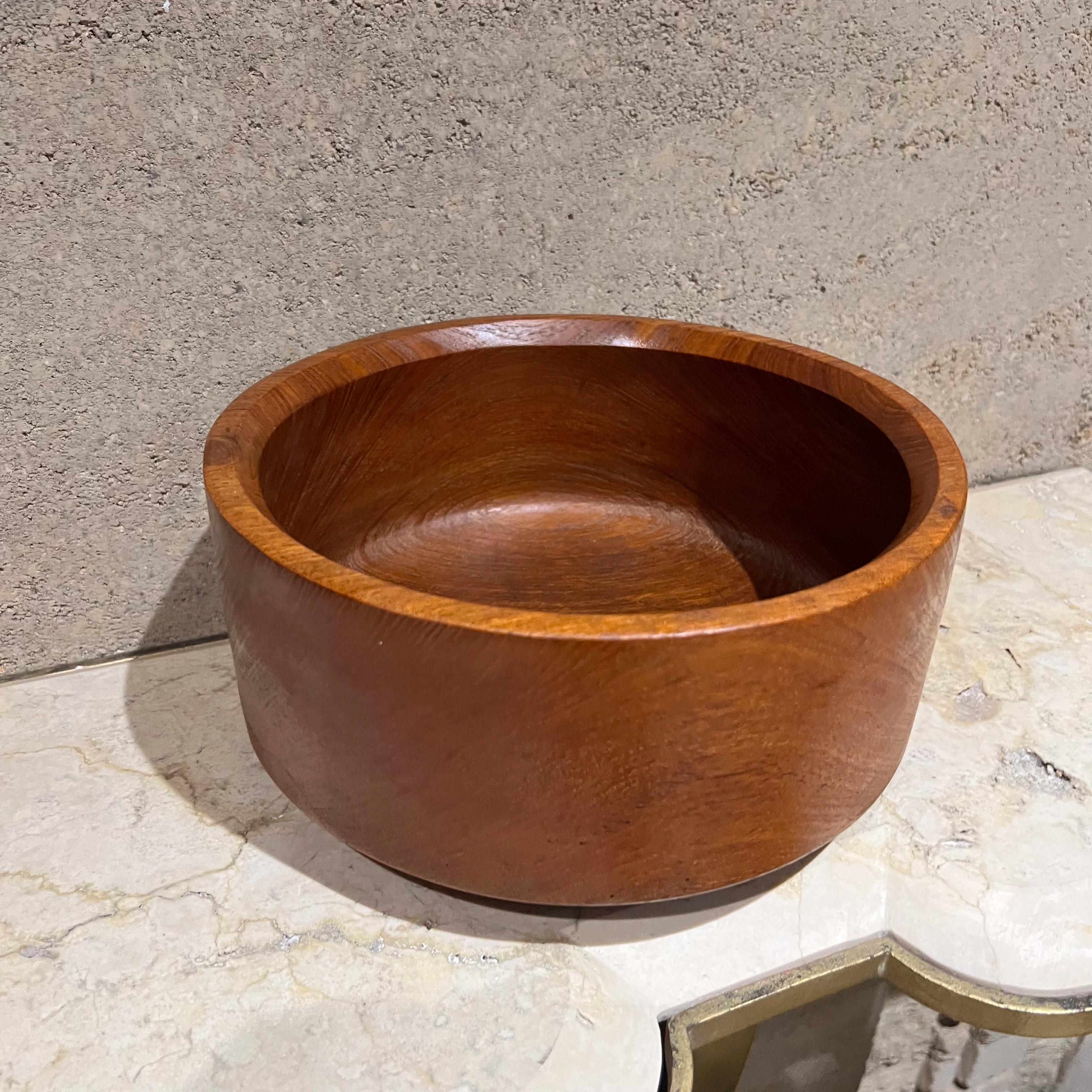 Milieu du XXe siècle Bol scandinave Dansk of Denmark des années 1960 en vente