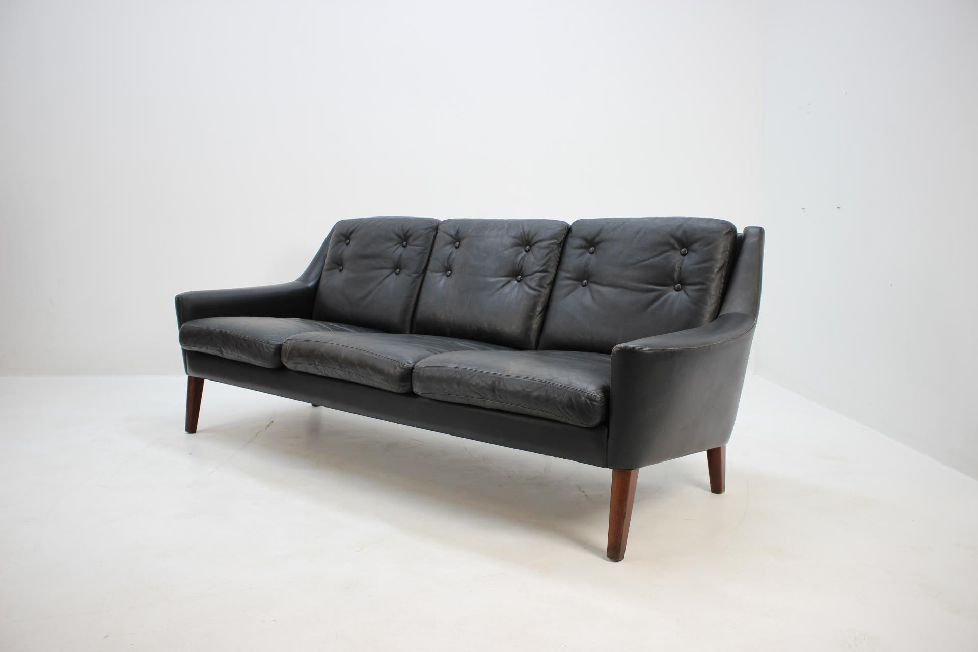 1960s Scandinavian Three-Seat Sofa in Black Leather 1