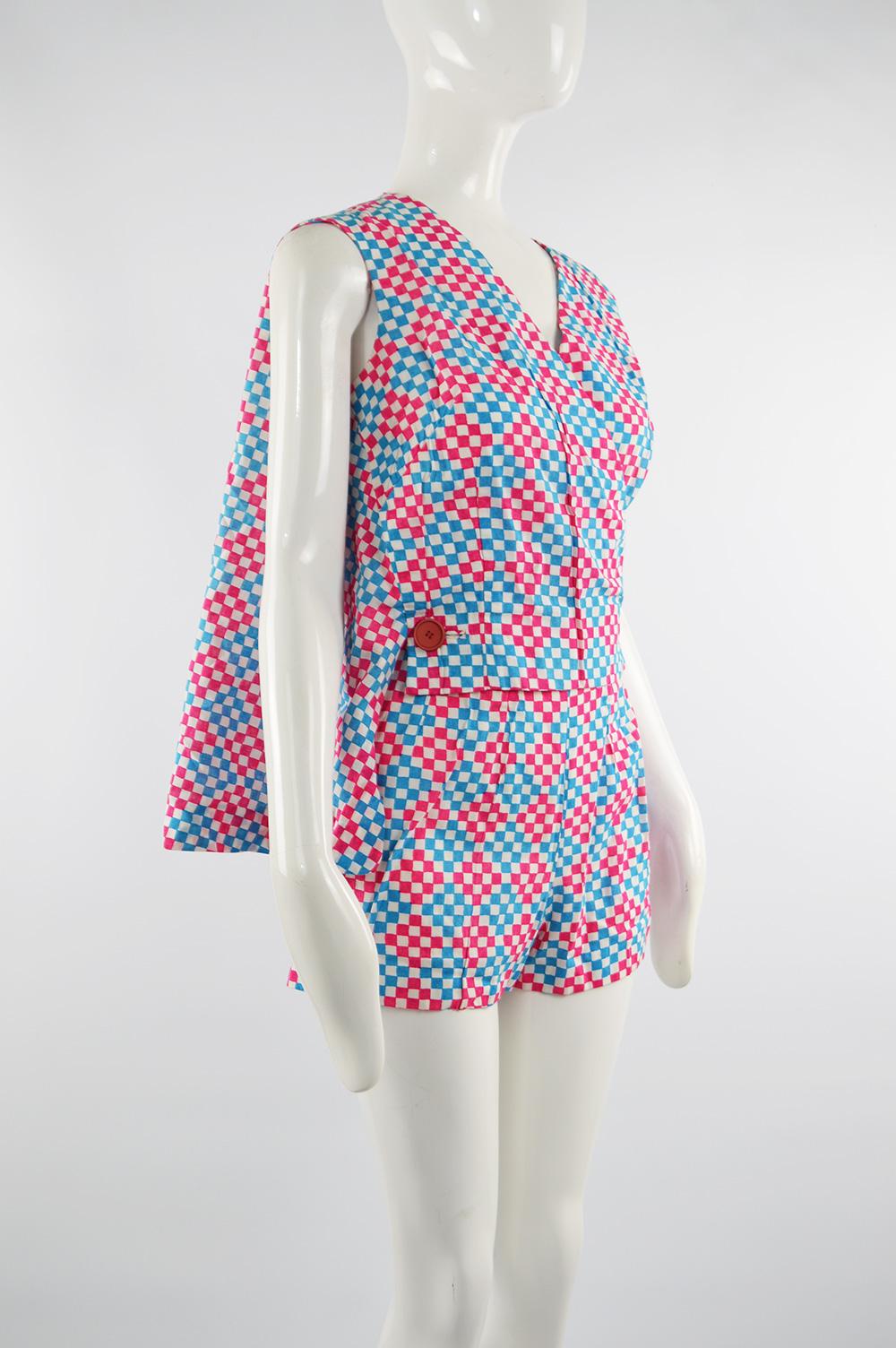 1960s Scarabocchio Harvey Nichols Pink & Blue Cotton Cape Sleeve Playsuit Romper In Excellent Condition For Sale In Doncaster, South Yorkshire