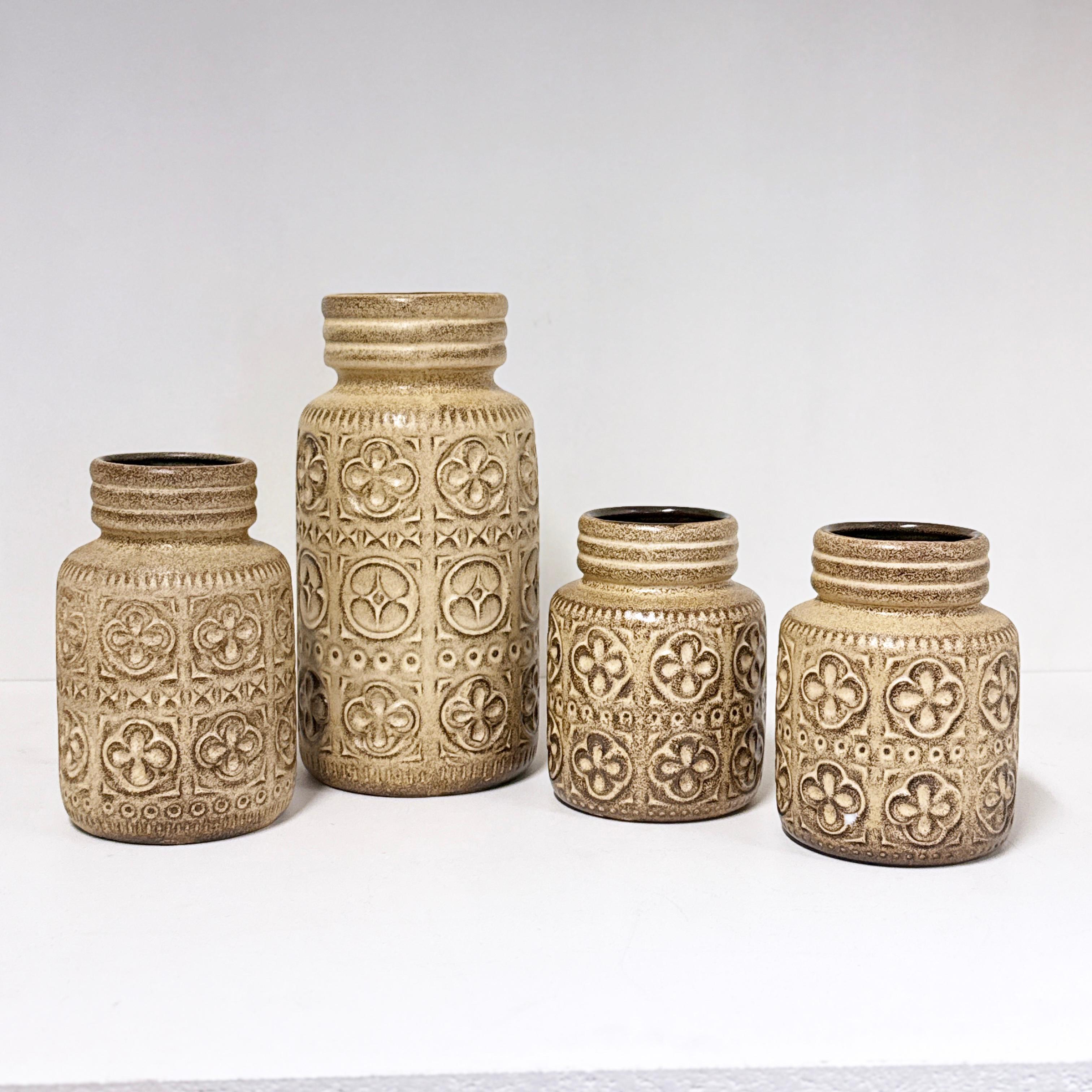 Set de vases 'Folgina' en céramique Scheurich Keramik de l'Allemagne de l'Ouest des années 1960 en vente 9