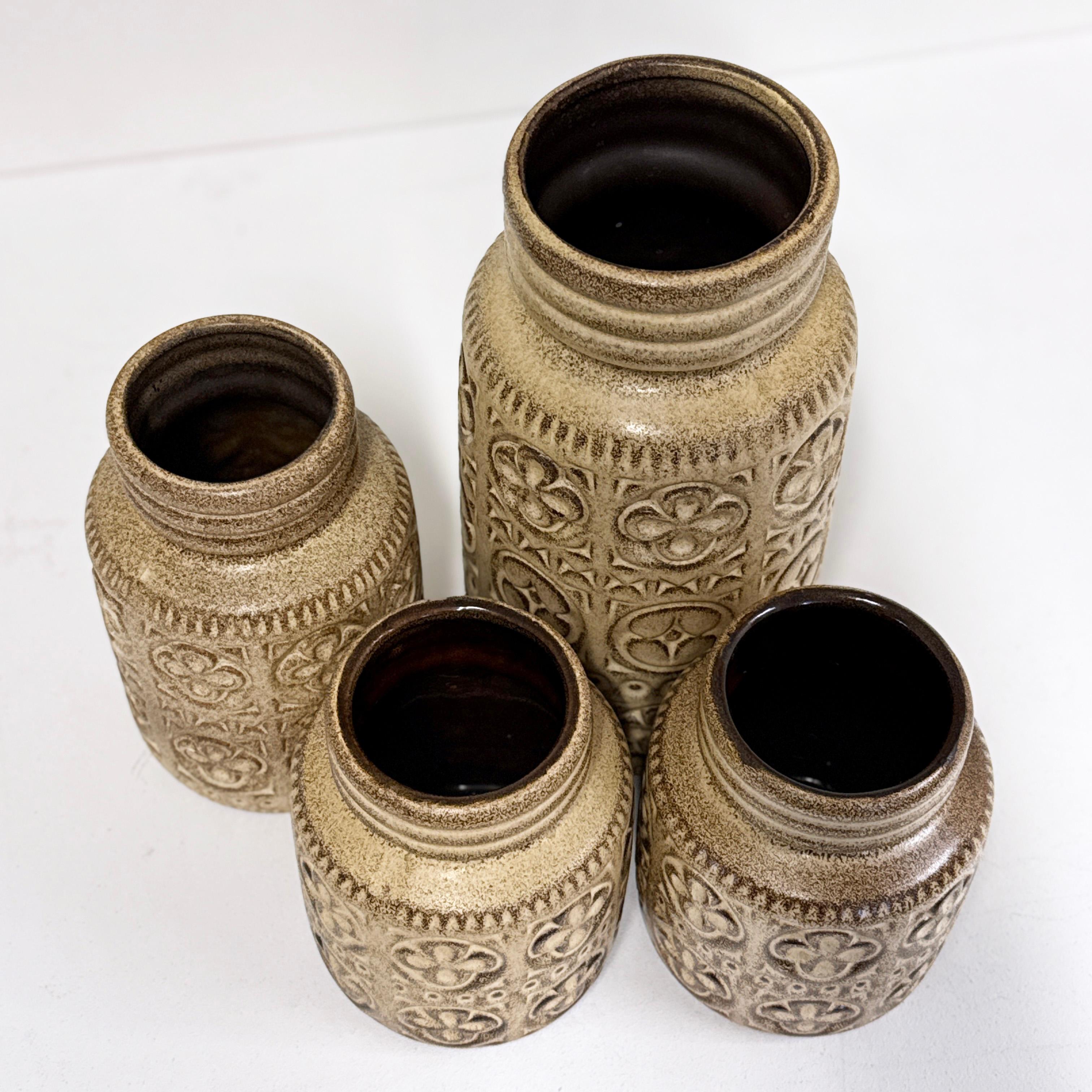 Allemand Set de vases 'Folgina' en céramique Scheurich Keramik de l'Allemagne de l'Ouest des années 1960 en vente