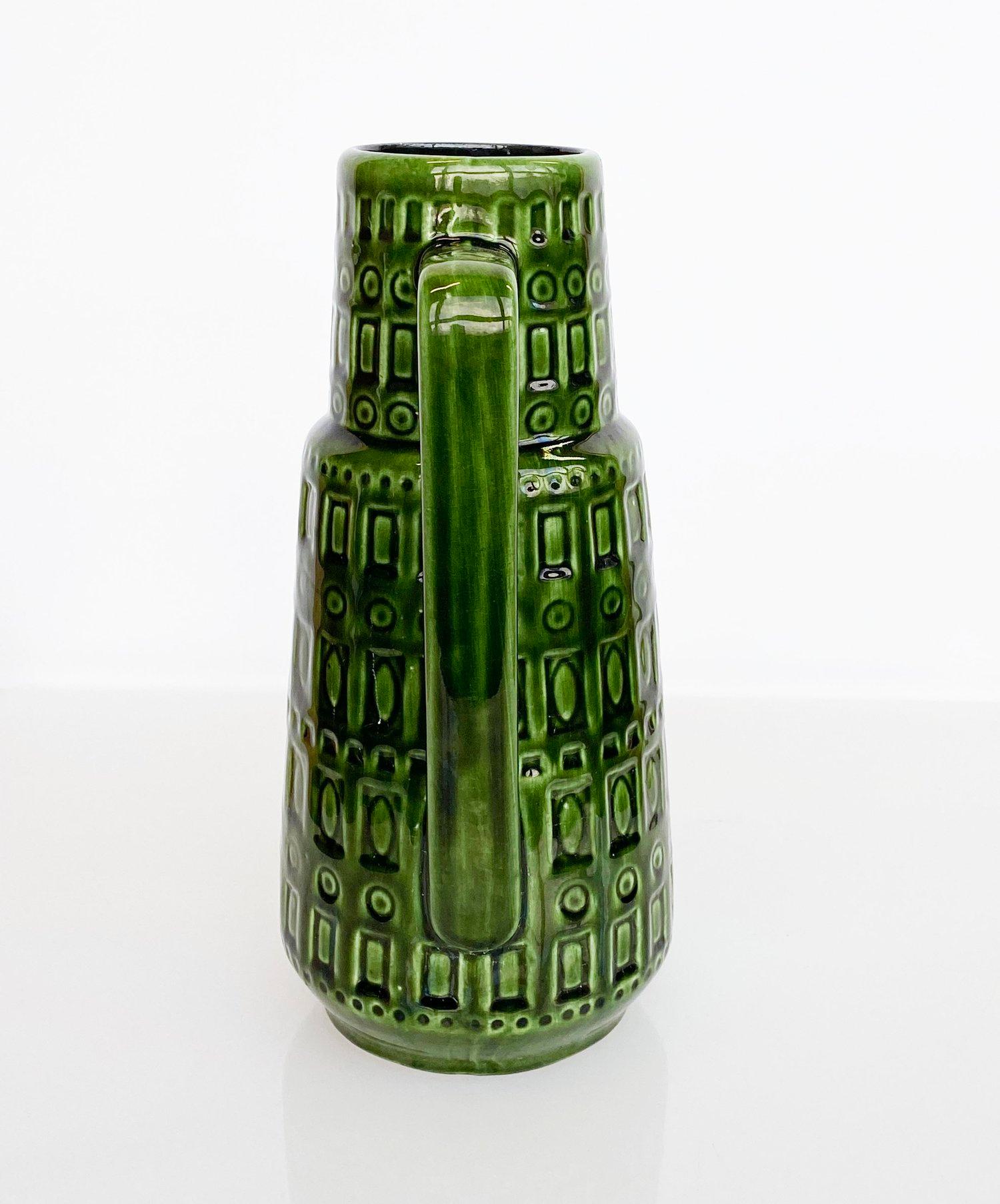 Mid-Century Modern 1960’s Scheurich Keramik West German Ceramic ‘Inka’ Vase 416-26 For Sale