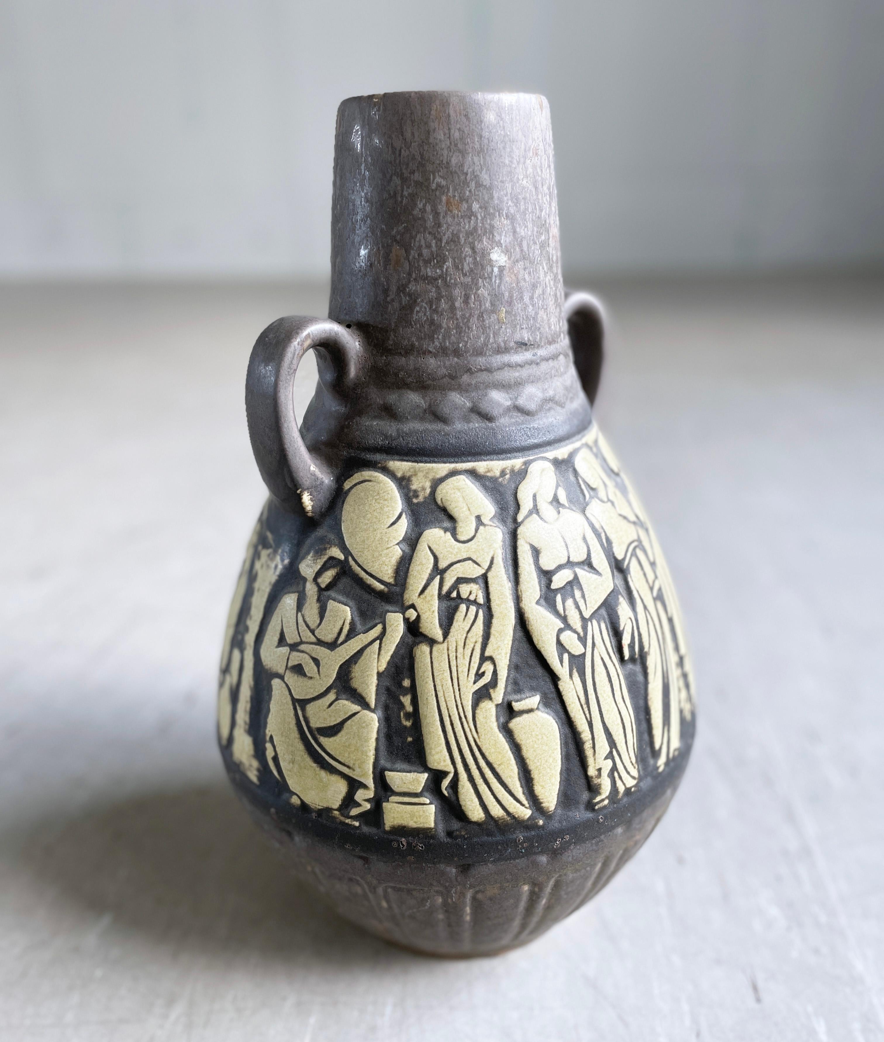 1960’s Scheurich Keramik West German Ceramic 'Market Life' Floor Vase For Sale 7