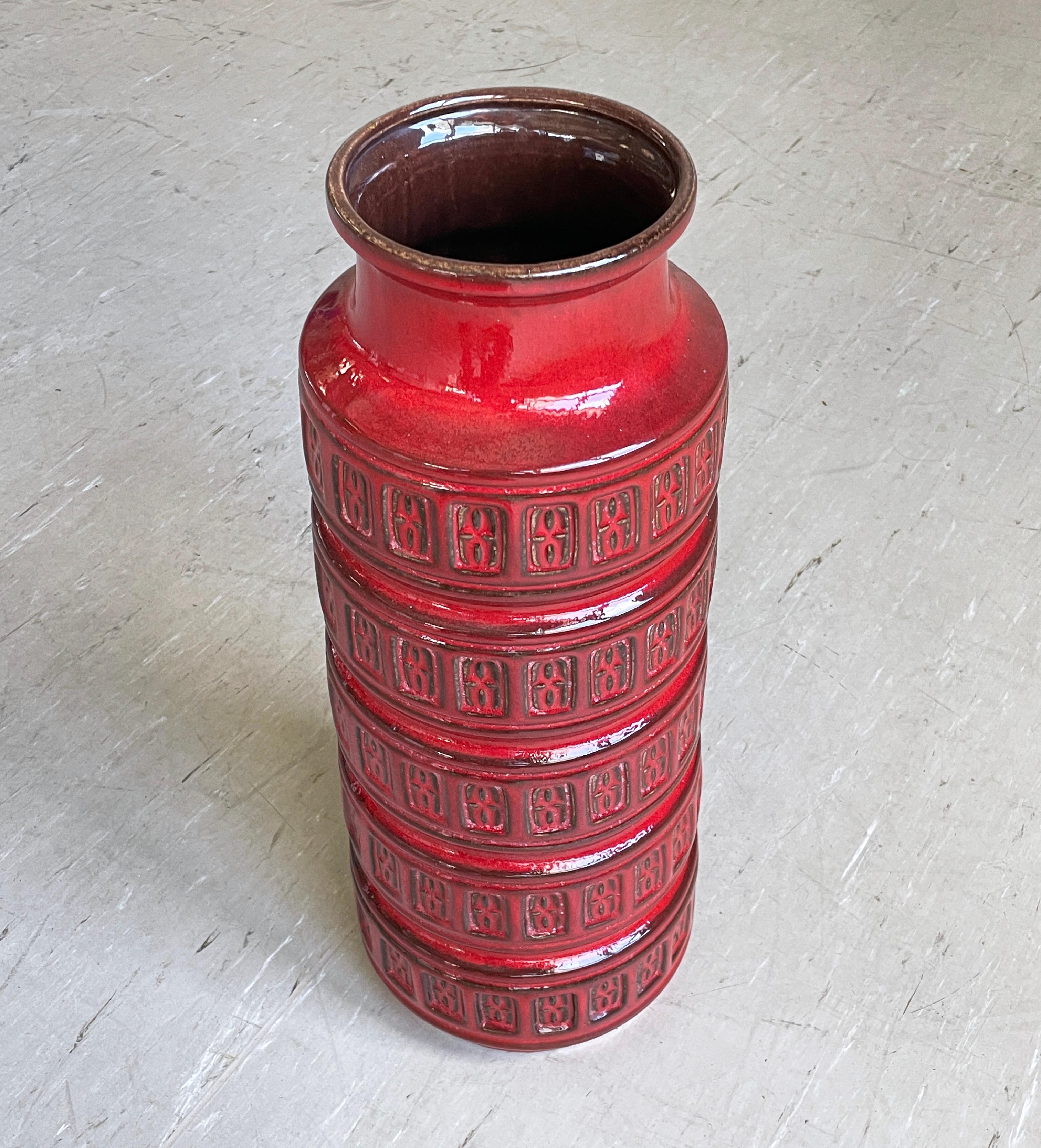 Metà XX secolo Vaso in ceramica di Scheurich Keramik della Germania occidentale del 1960 268-51 in vendita