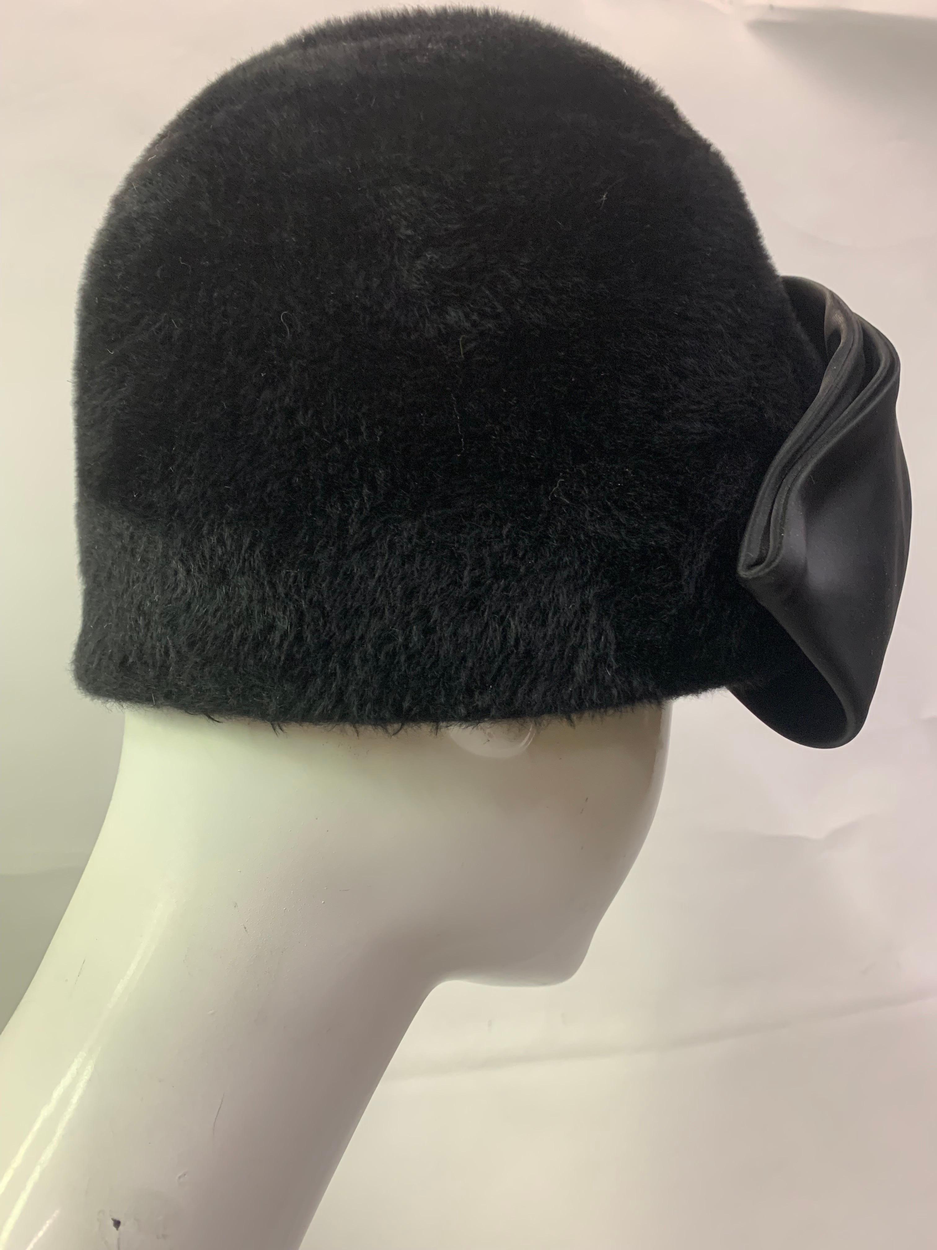 1960s Schiaparelli Black Wool Felt Cloche Hat w Huge Silk Bow At Front  2