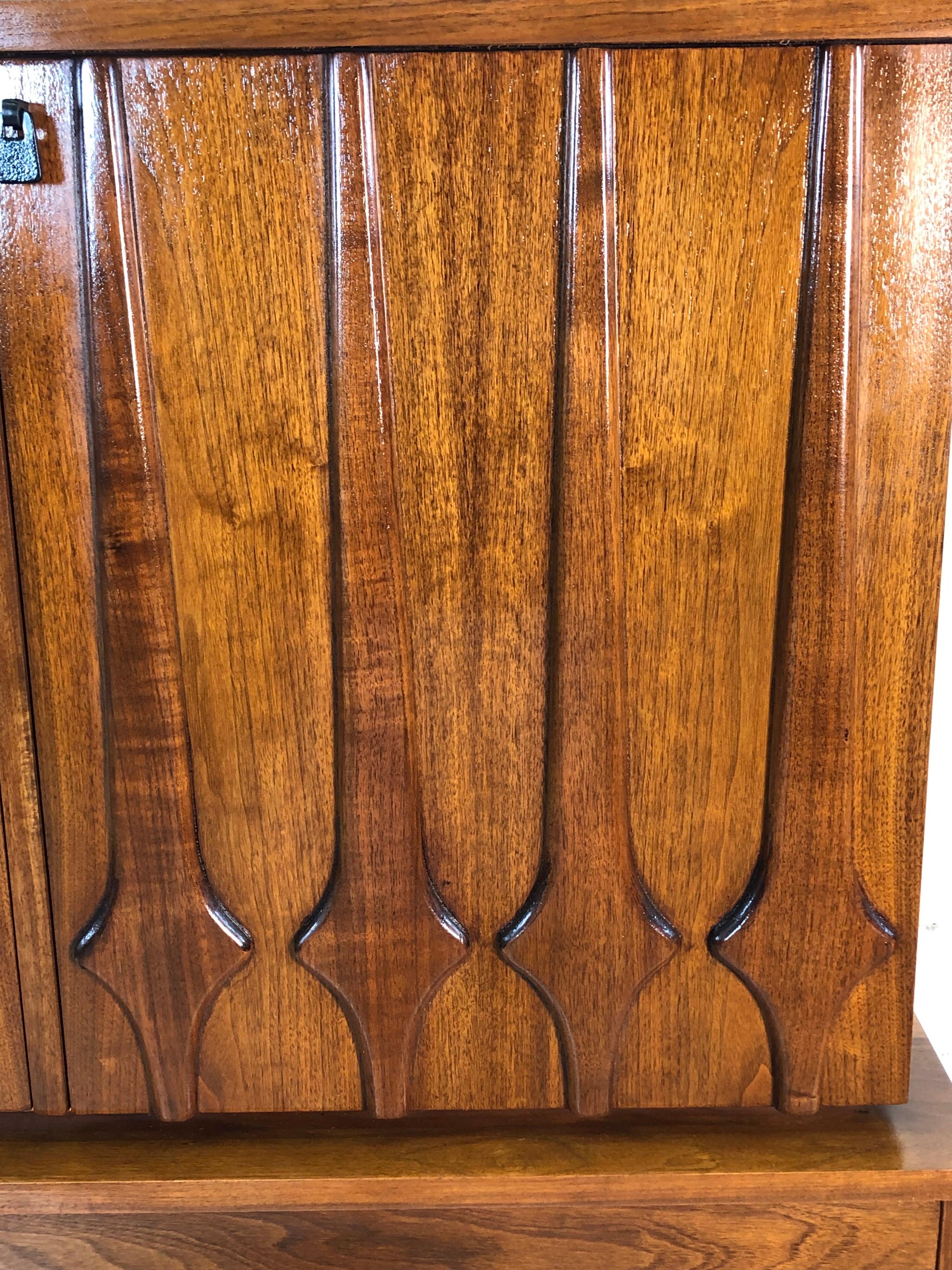 1960s Sculpted Walnut Highboy Dresser In Good Condition For Sale In Amherst, NH