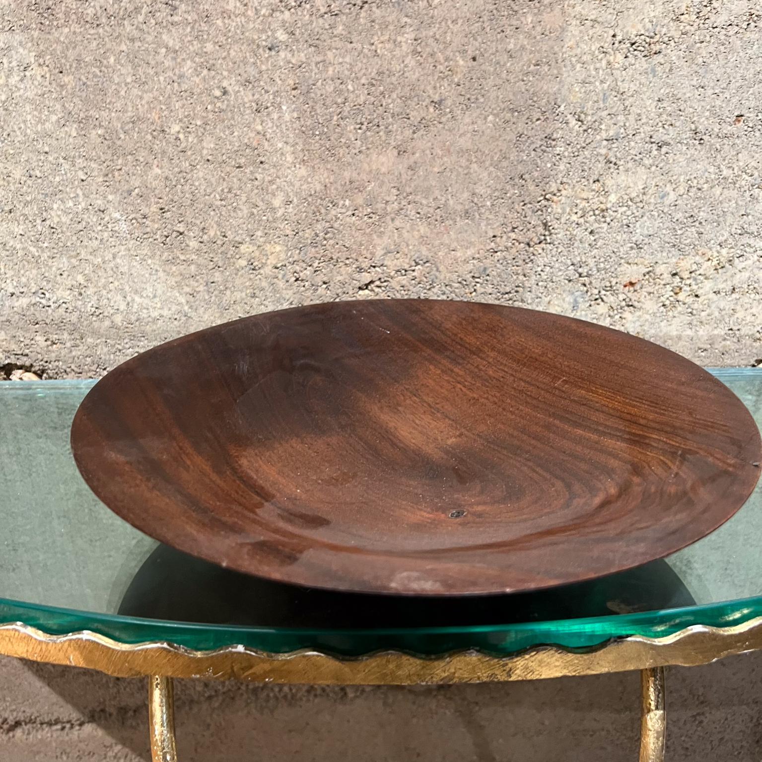 1960s Sculptural Art Plate Solid Walnut Wood Nakashima Era signed For Sale 3