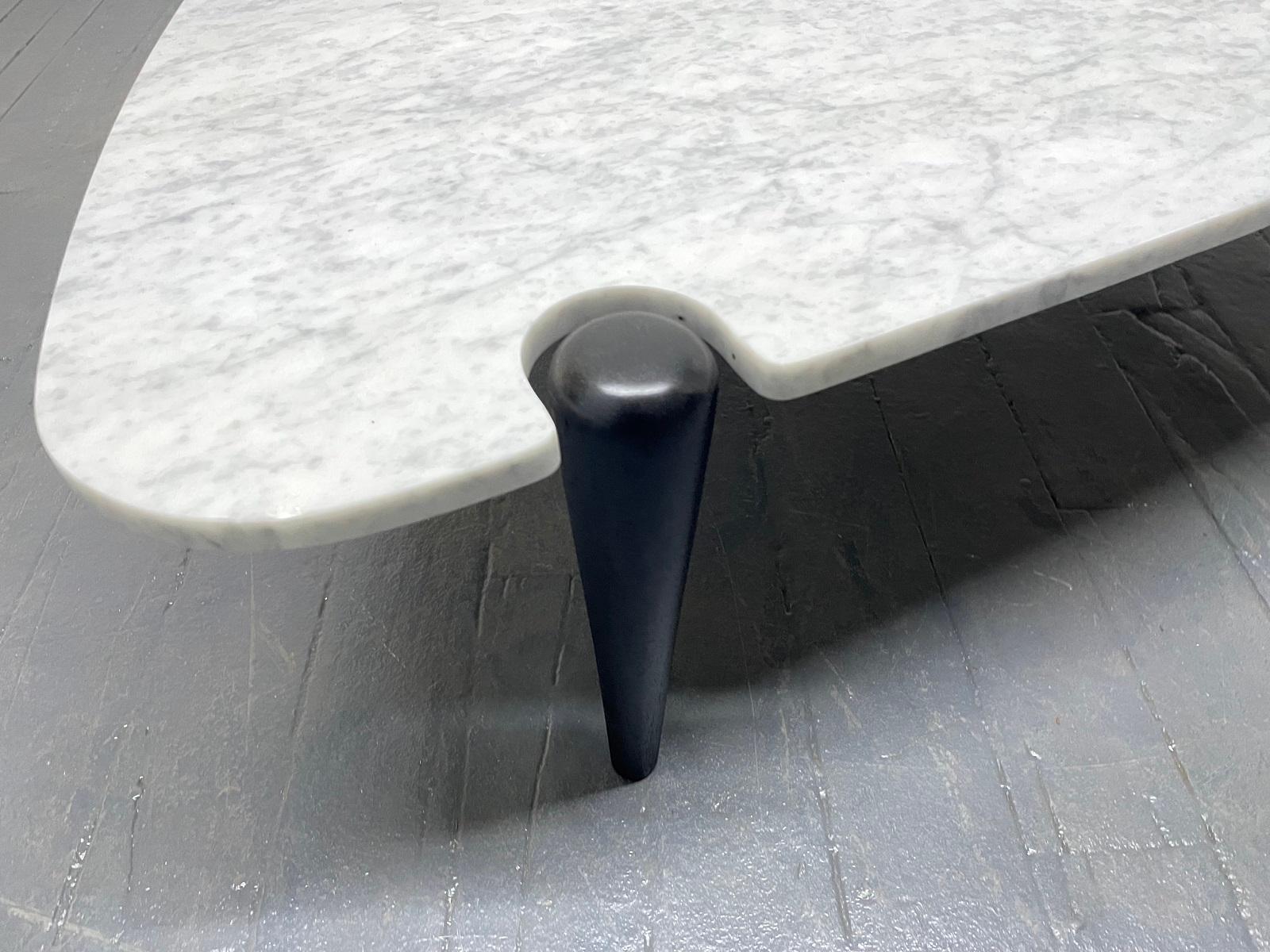 Lacquered 1960s, Sculptural Carrara Marble-Top Coffee Table For Sale