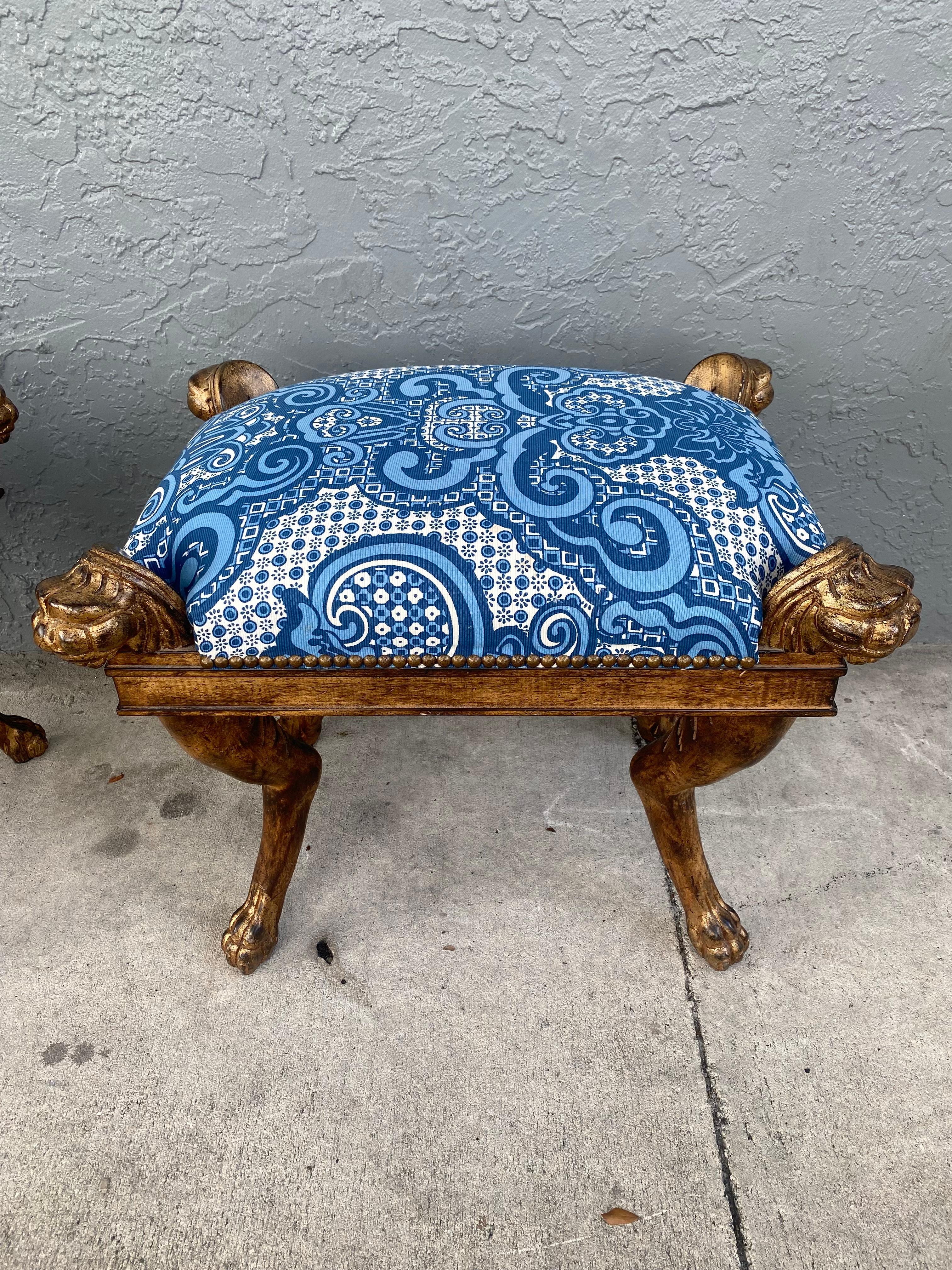 1960s Sculptural Carved Wood Lion Blue and White Bench Ottoman Stool For Sale 2
