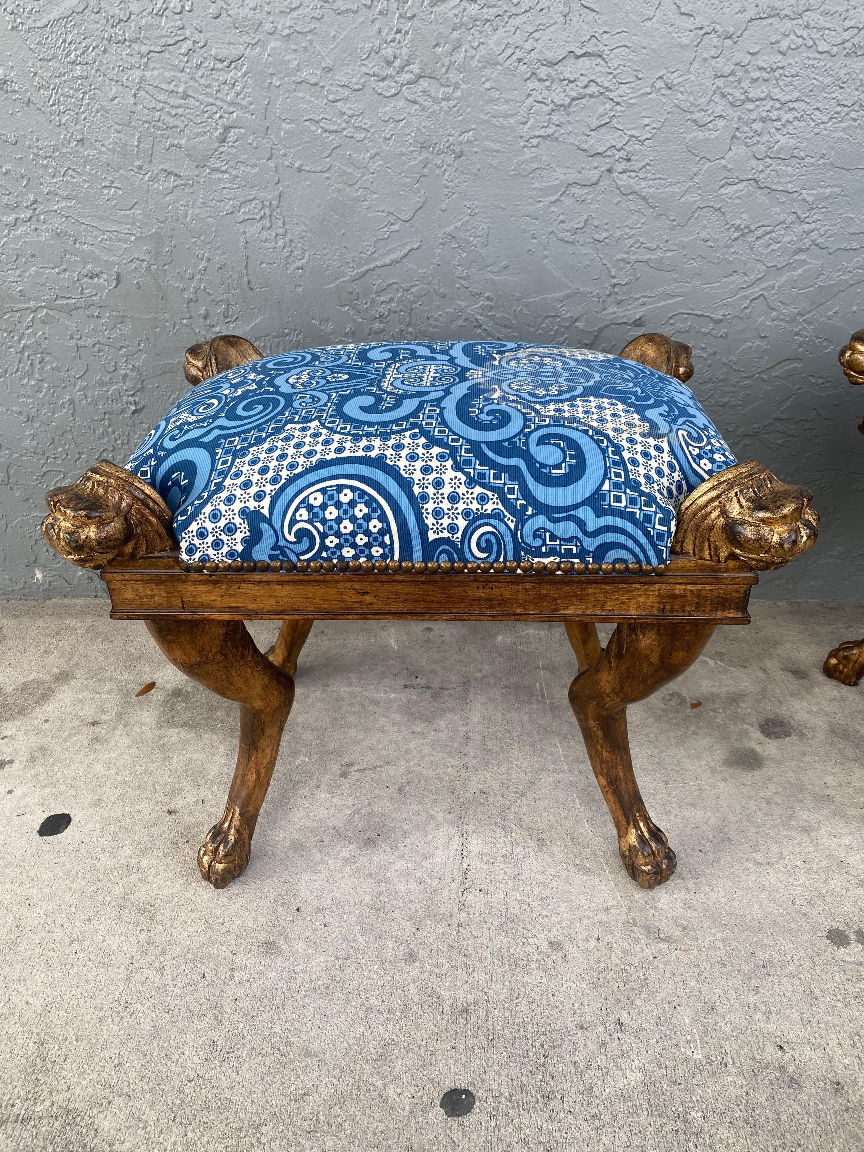 1960s Sculptural Carved Wood Lion Blue and White Bench Ottoman Stool For Sale 2