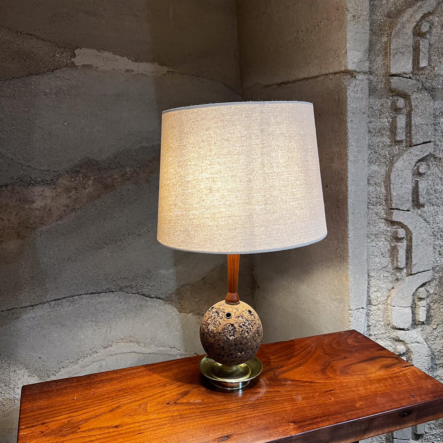 Mid-Century Modern 1960s Sculptural Table Desk Lamp Cork and Walnut Laurel Lamp Co For Sale