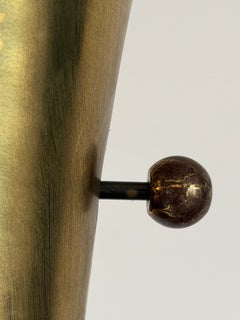 1960s Sculptural Fluted Brass Floor Lamp by Laurel Lamp Company, Surface Patina