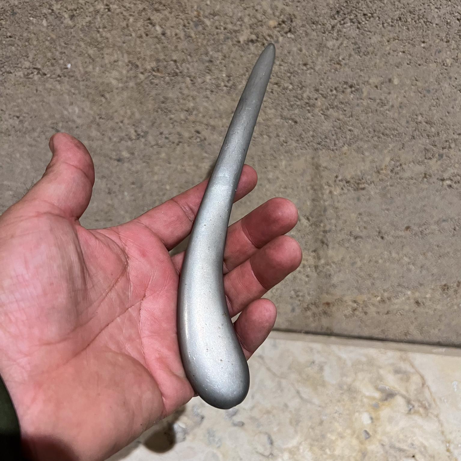 Coupe-papier sculptural moderniste des années 1960 1