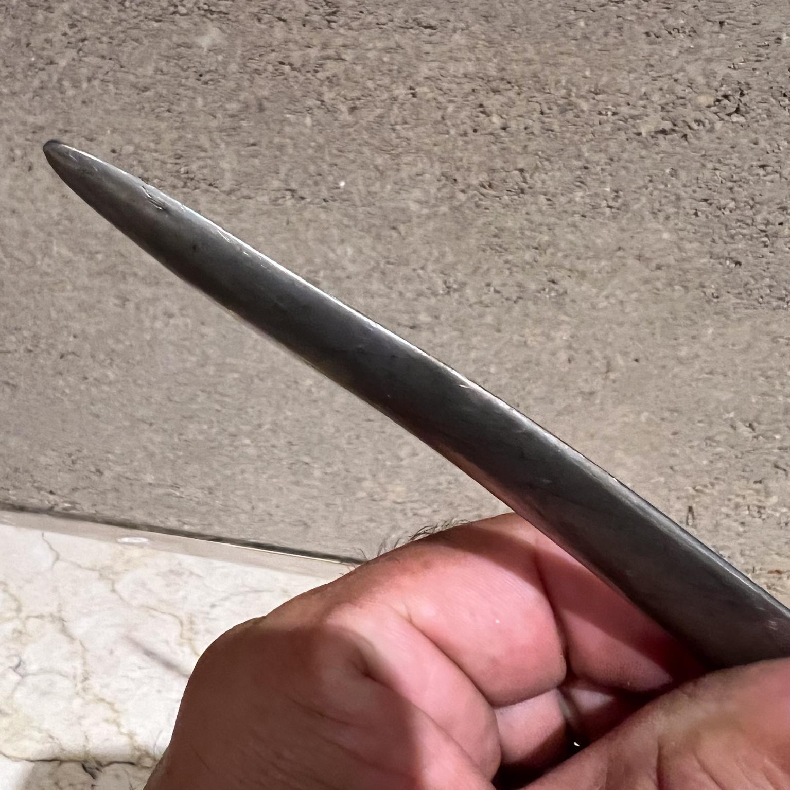 Coupe-papier sculptural moderniste des années 1960 3