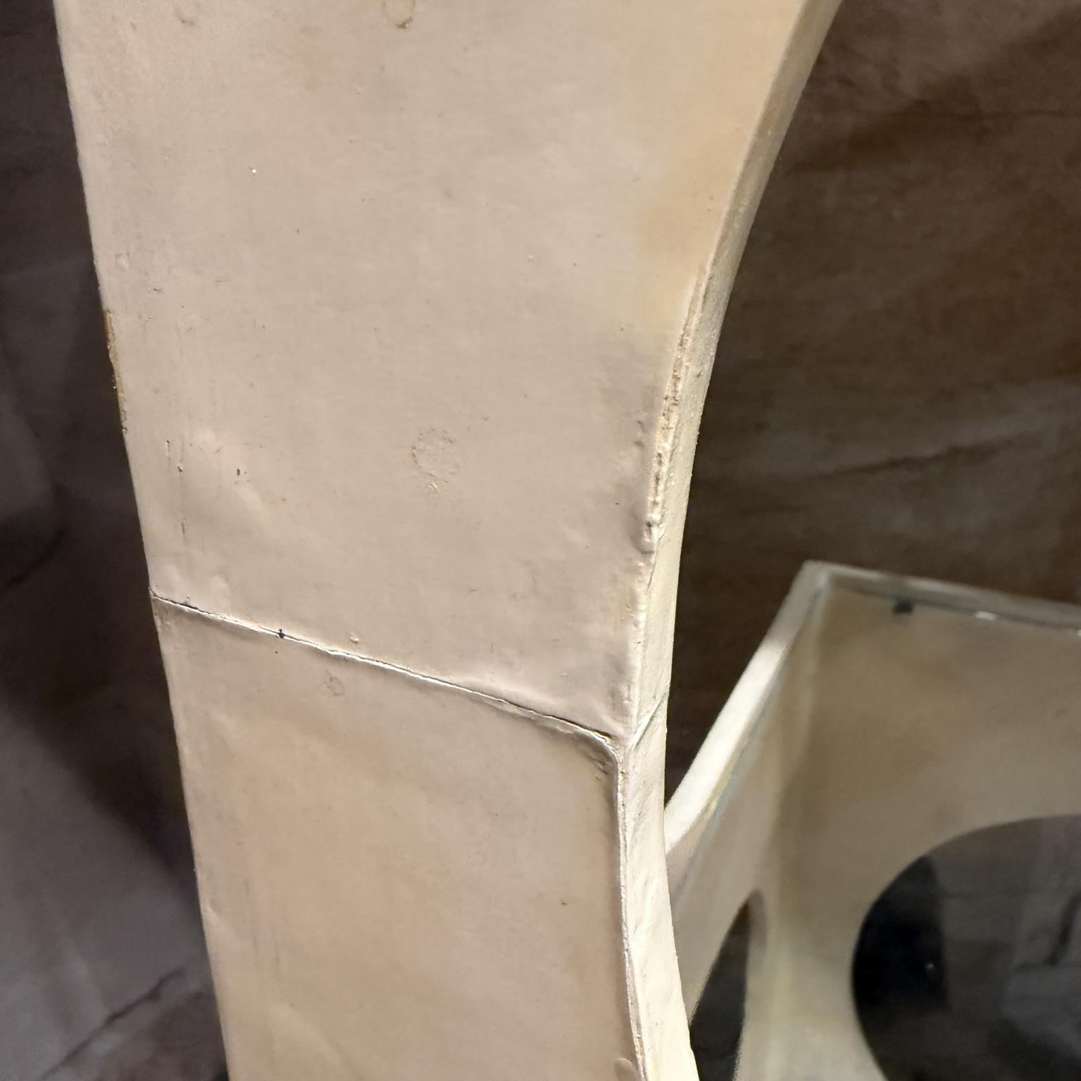 1960s Sculptural Pair Étagère Roger Sprunger for Dunbar For Sale 1