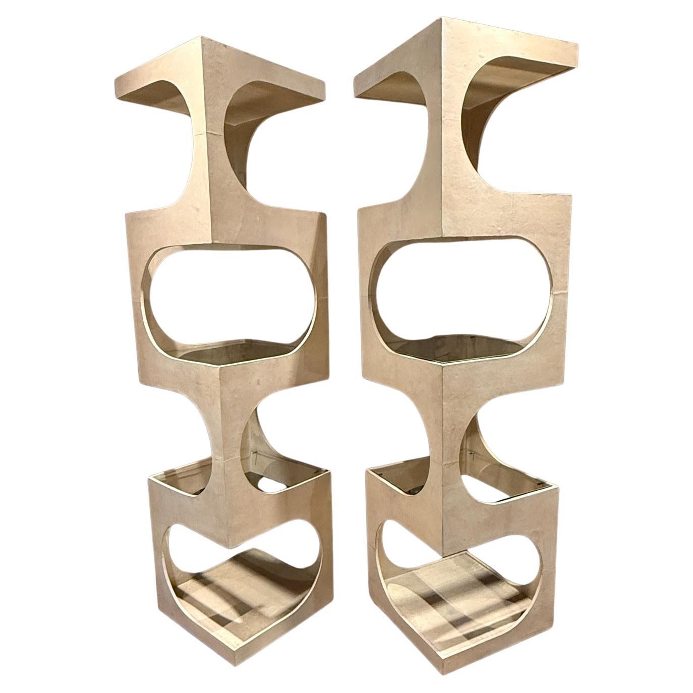 1960s Sculptural Pair Étagère Roger Sprunger for Dunbar