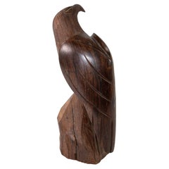 Escultura de los años 60 de un águila americana tallada a mano en madera de hierro seriada