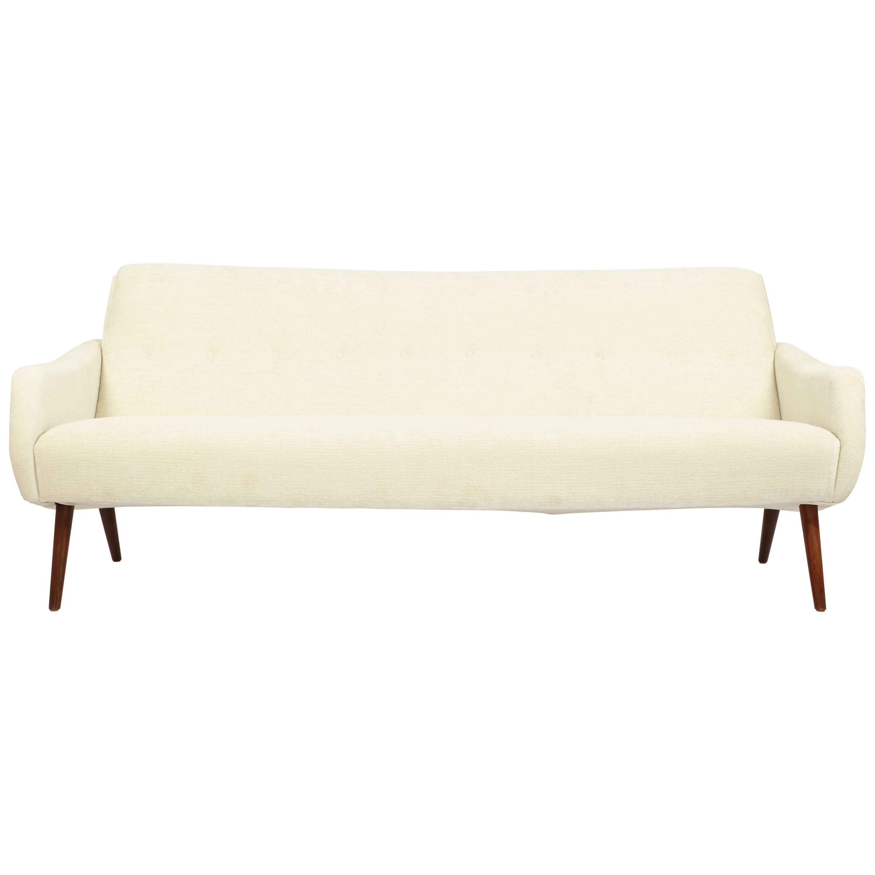 1960s Sculptured Sofa, Denmark im Angebot