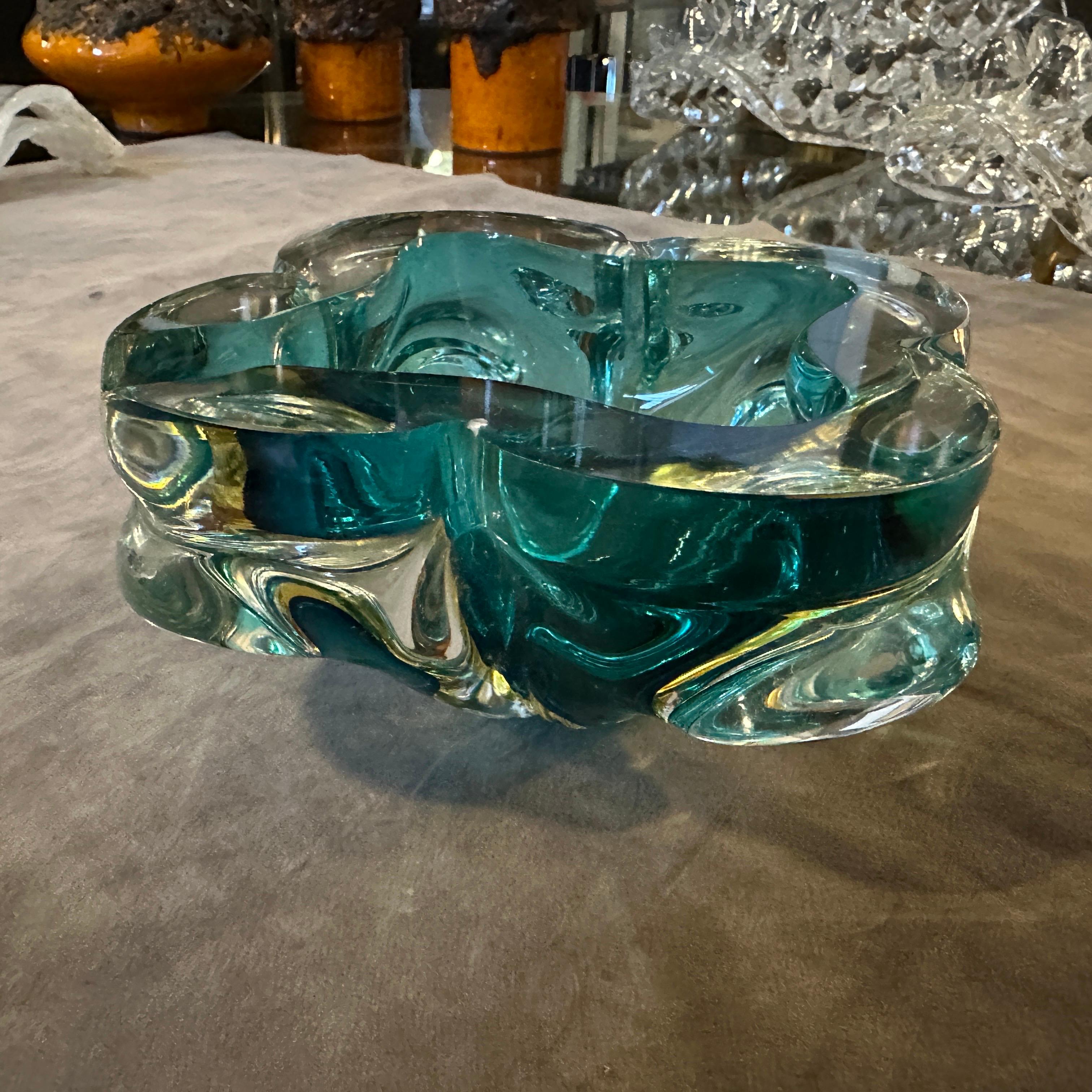 Cenicero Grande de Cristal de Murano Verde y Amarillo Estilo Seguso Moderno de los Años 60 en Excelente estado para la venta en Aci Castello, IT