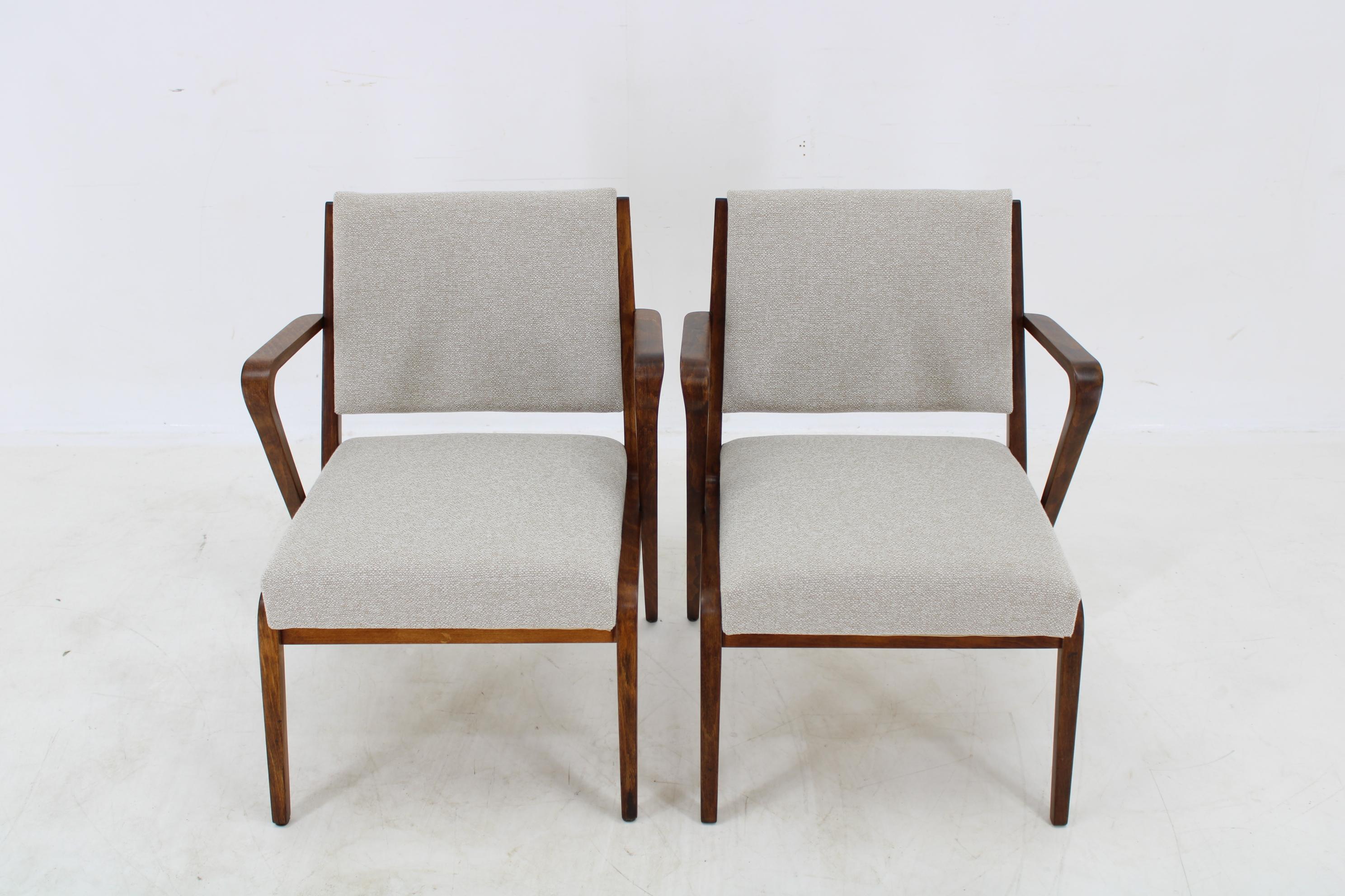 Mid-Century Modern 1960s Selman Selmanagic Pair of Restored Armchairs by VEB Deutsche Werkstätten H For Sale