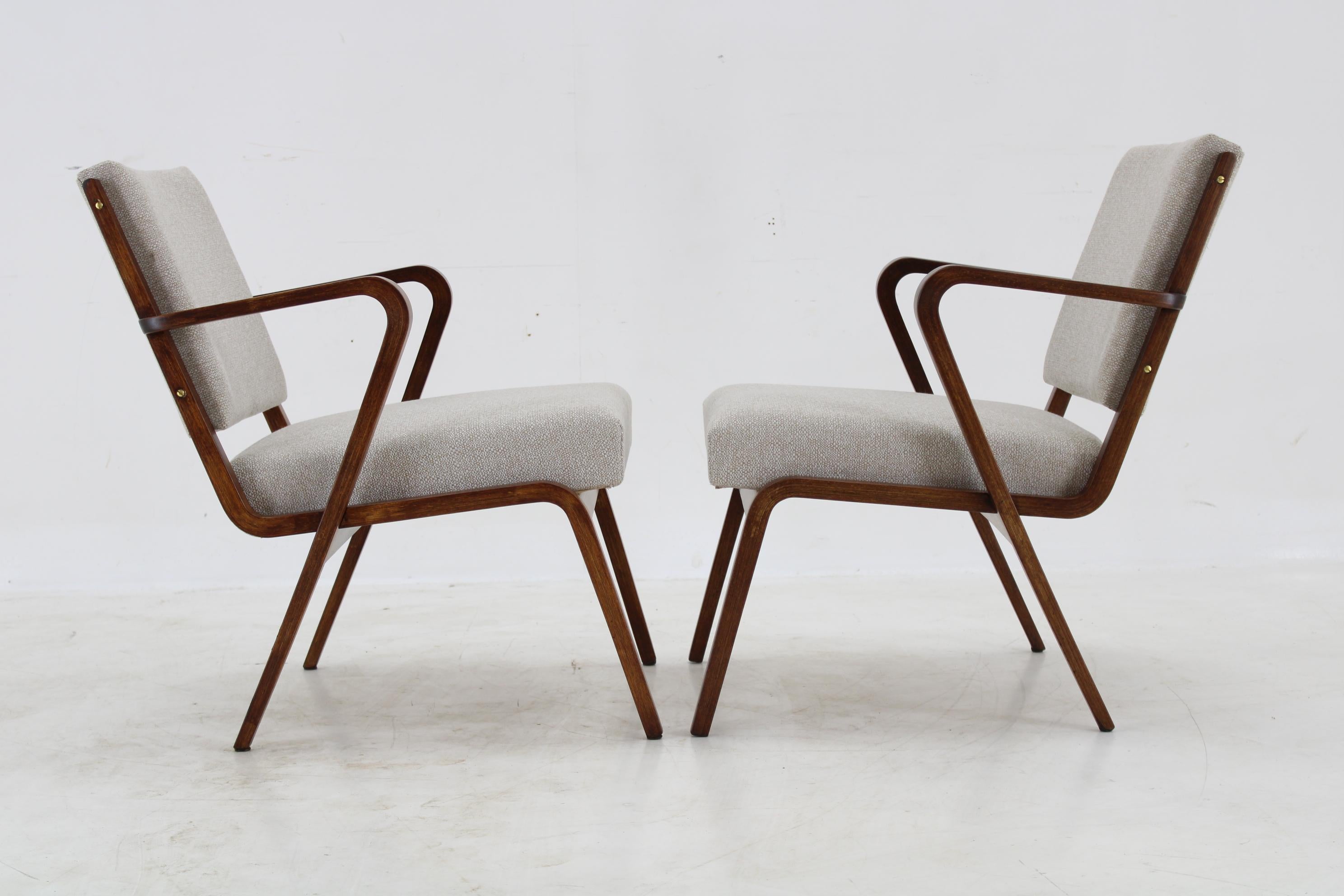 Beech 1960s Selman Selmanagic Pair of Restored Armchairs by VEB Deutsche Werkstätten H For Sale