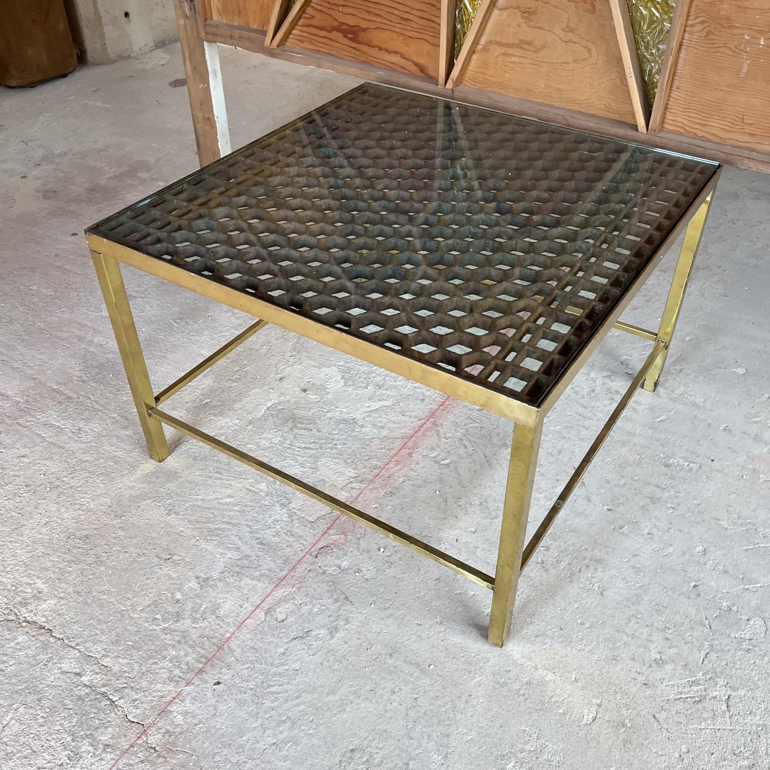 1960s Sensational Custom Side Table Brass and Iron Grate In Fair Condition For Sale In Chula Vista, CA