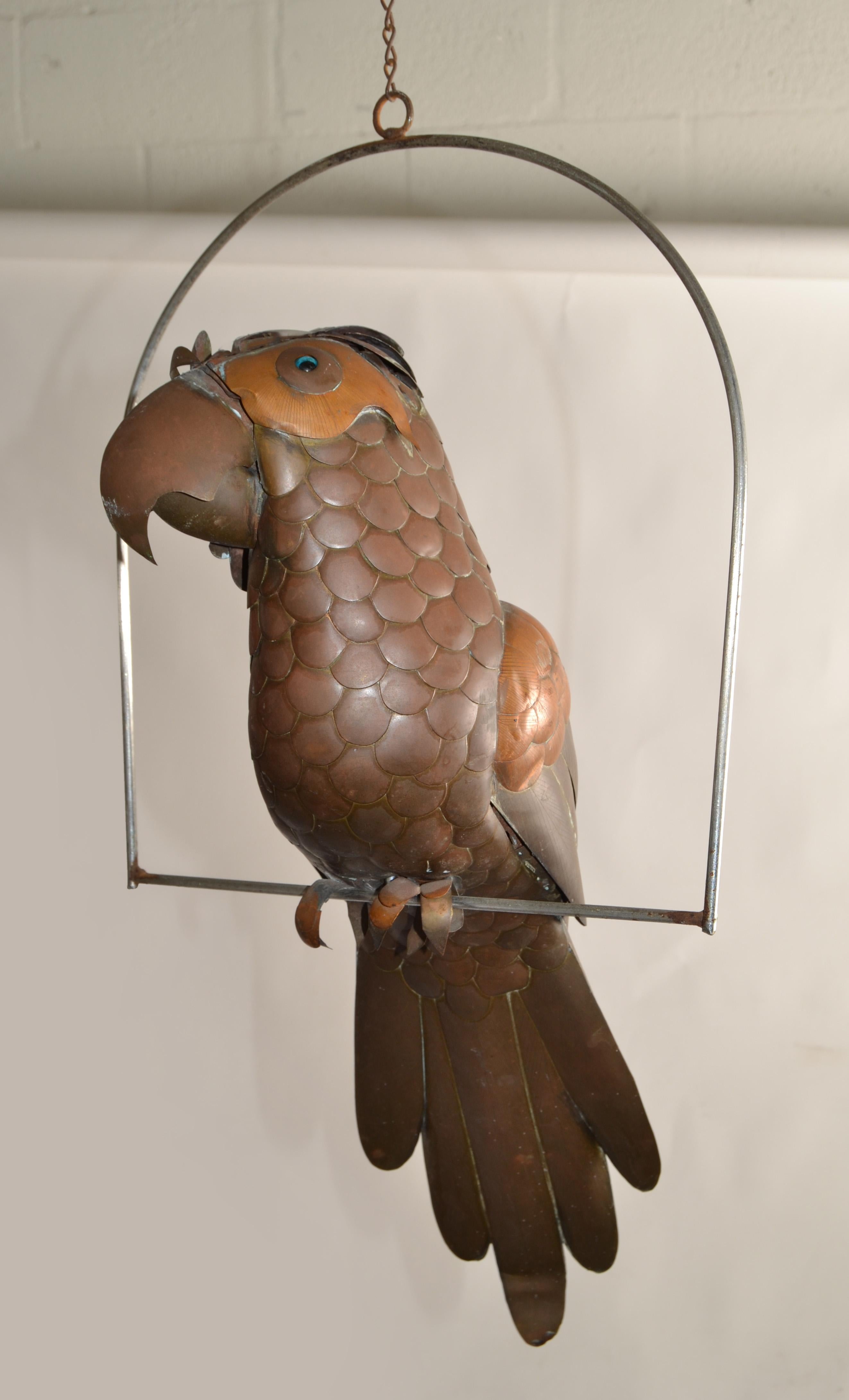 1960 Sergio Bustamante ottone rame metallo pappagallo animale appeso posatoio Messico in vendita 6