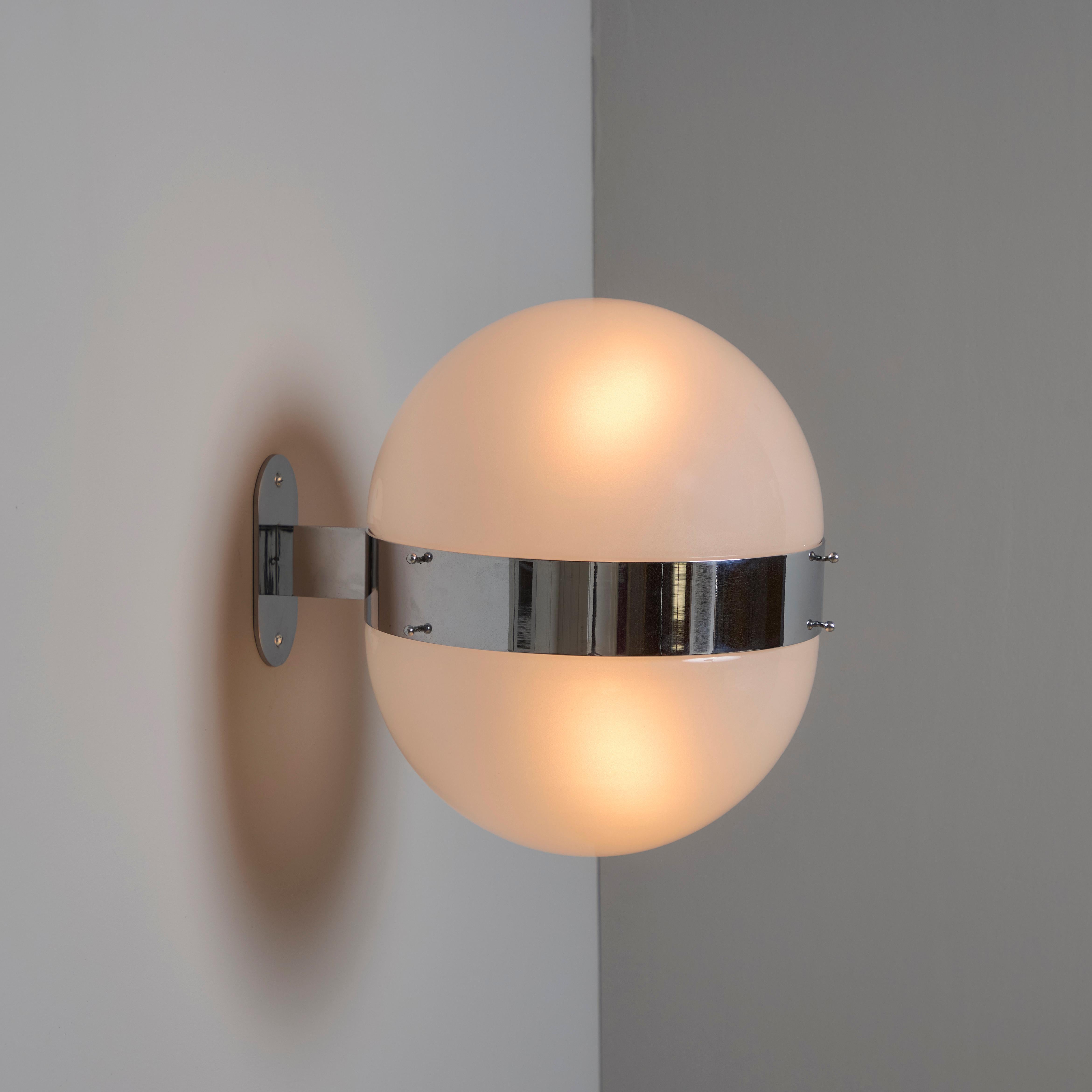 Sconce degli anni '60 di Sergio Mazza 'Clio' per Artemide in cromo In condizioni buone a Glendale, CA