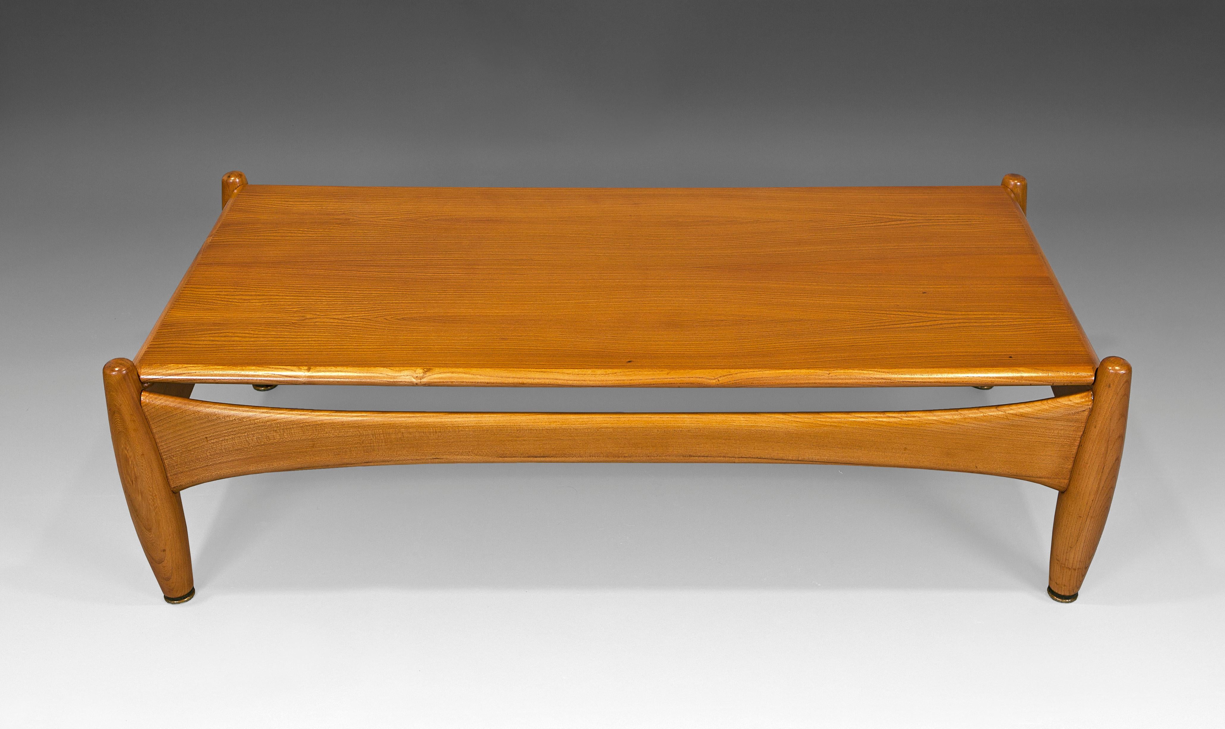 rodrigues coffee table